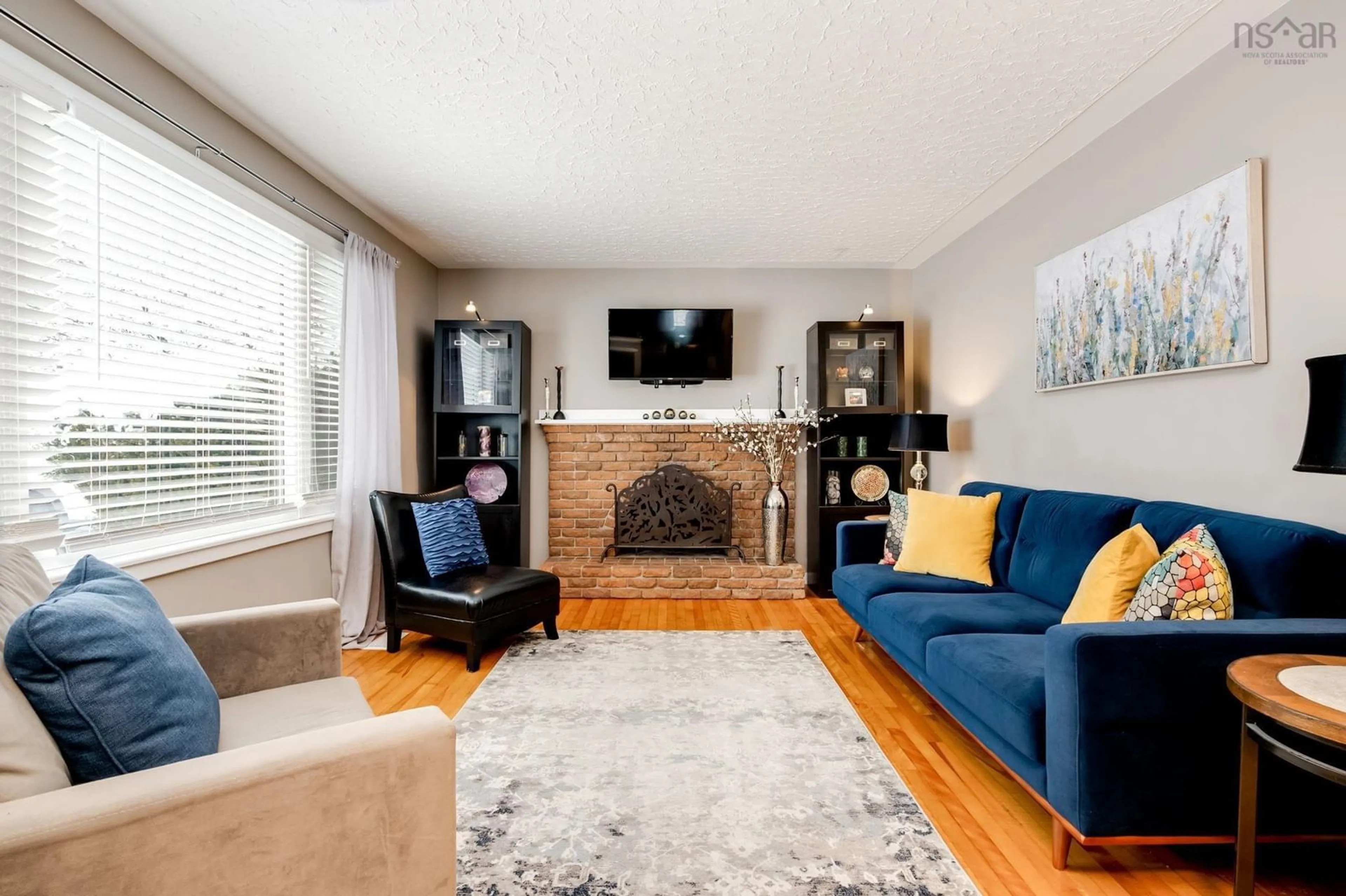 Living room with furniture, unknown for 31 Swanton Dr, Dartmouth Nova Scotia B2W 2C3