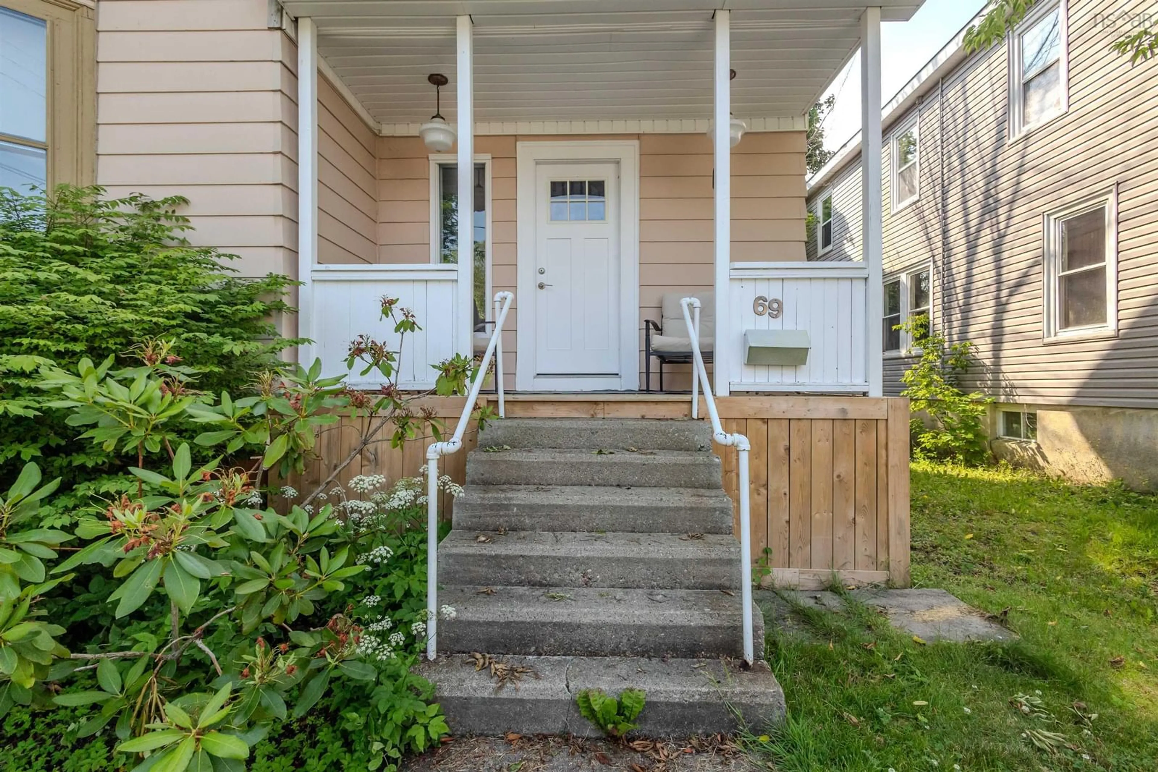 Unknown for 69 Union St, Sydney Nova Scotia B1P 4X6