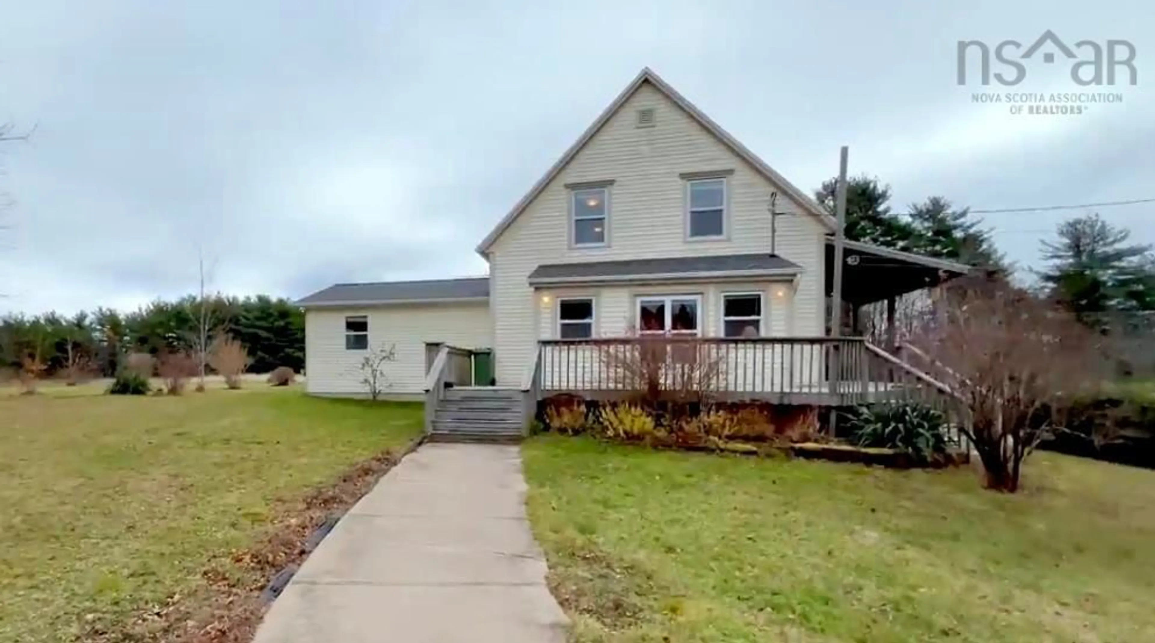 A pic from outside/outdoor area/front of a property/back of a property/a pic from drone, street for 940 Highway 210, Waterloo Nova Scotia B4V 8J7