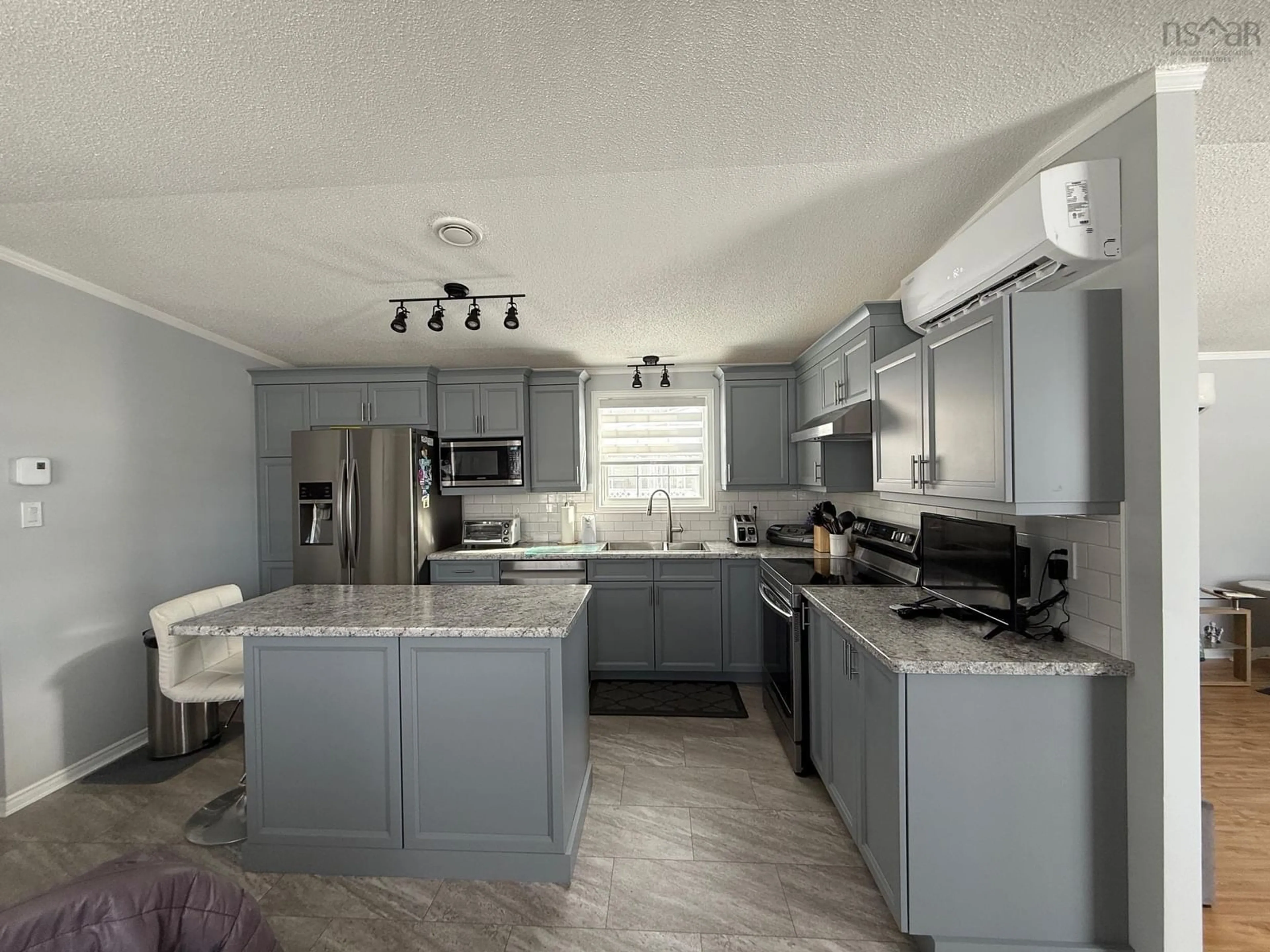 Open concept kitchen, unknown for 174 Sherbrooke Ave, Bridgewater Nova Scotia B4V 4G1