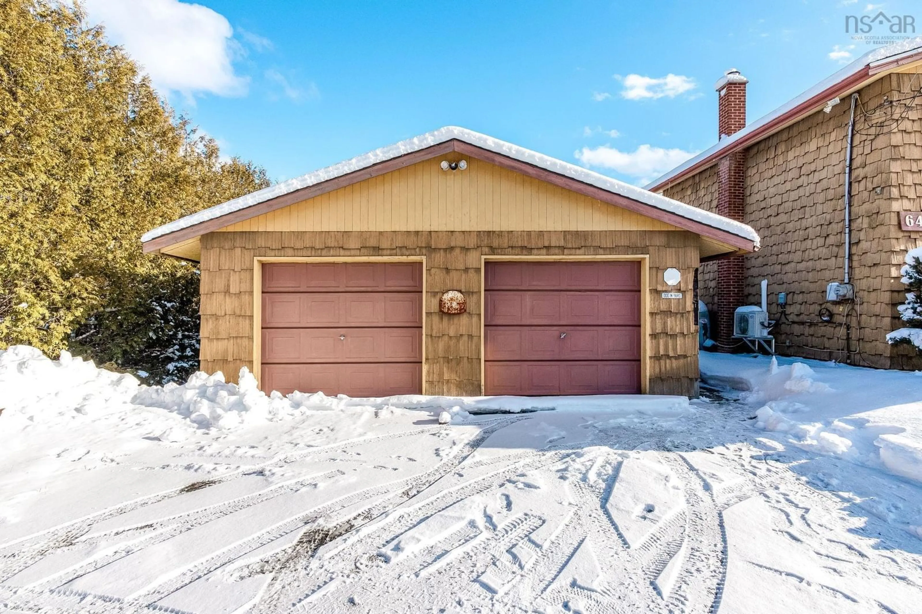 Indoor garage for 642 Lucasville Rd, Lucasville Nova Scotia B4B 1R9