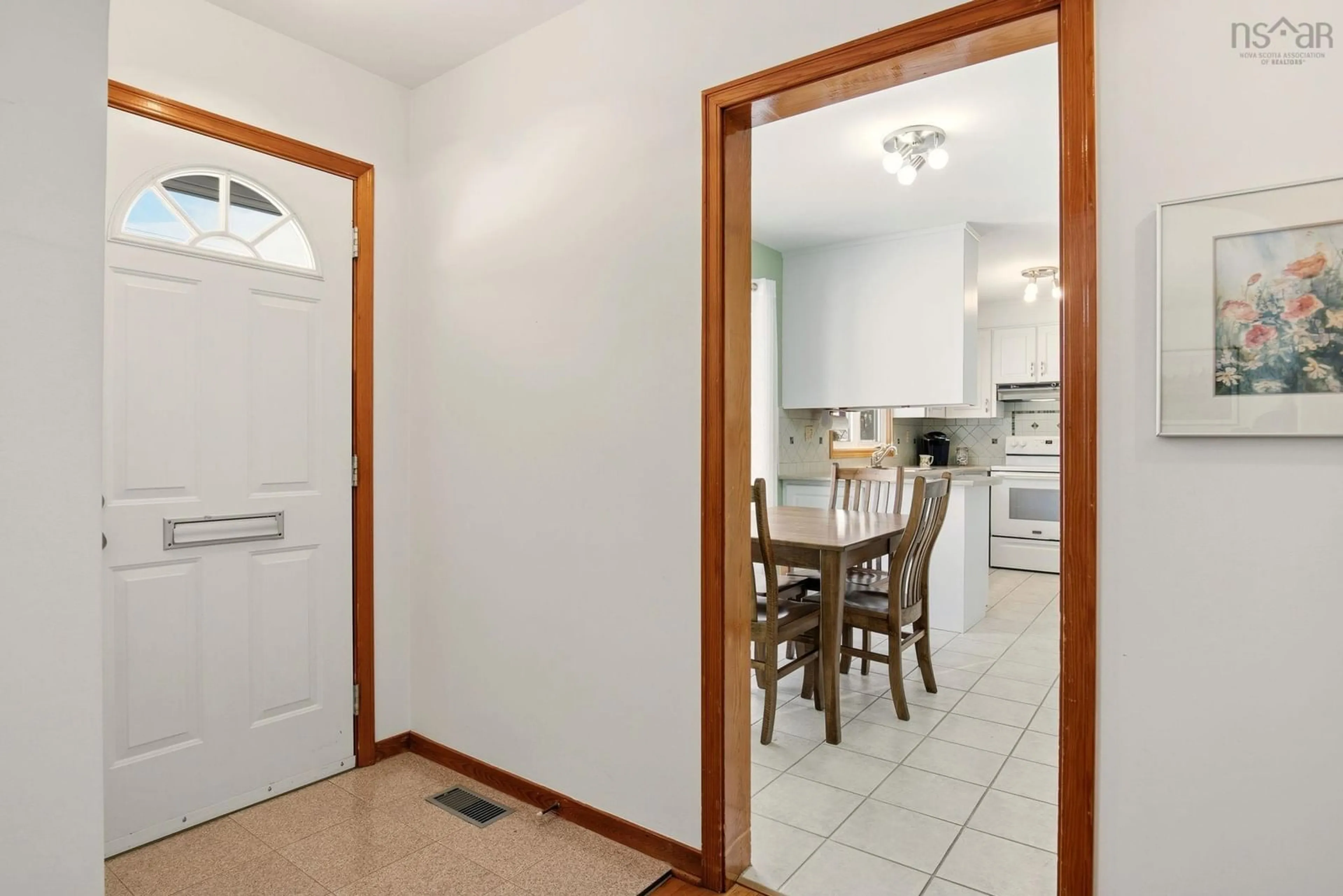 Unknown for 21 Macrae Ave, Dartmouth Nova Scotia B2Y 1Z4