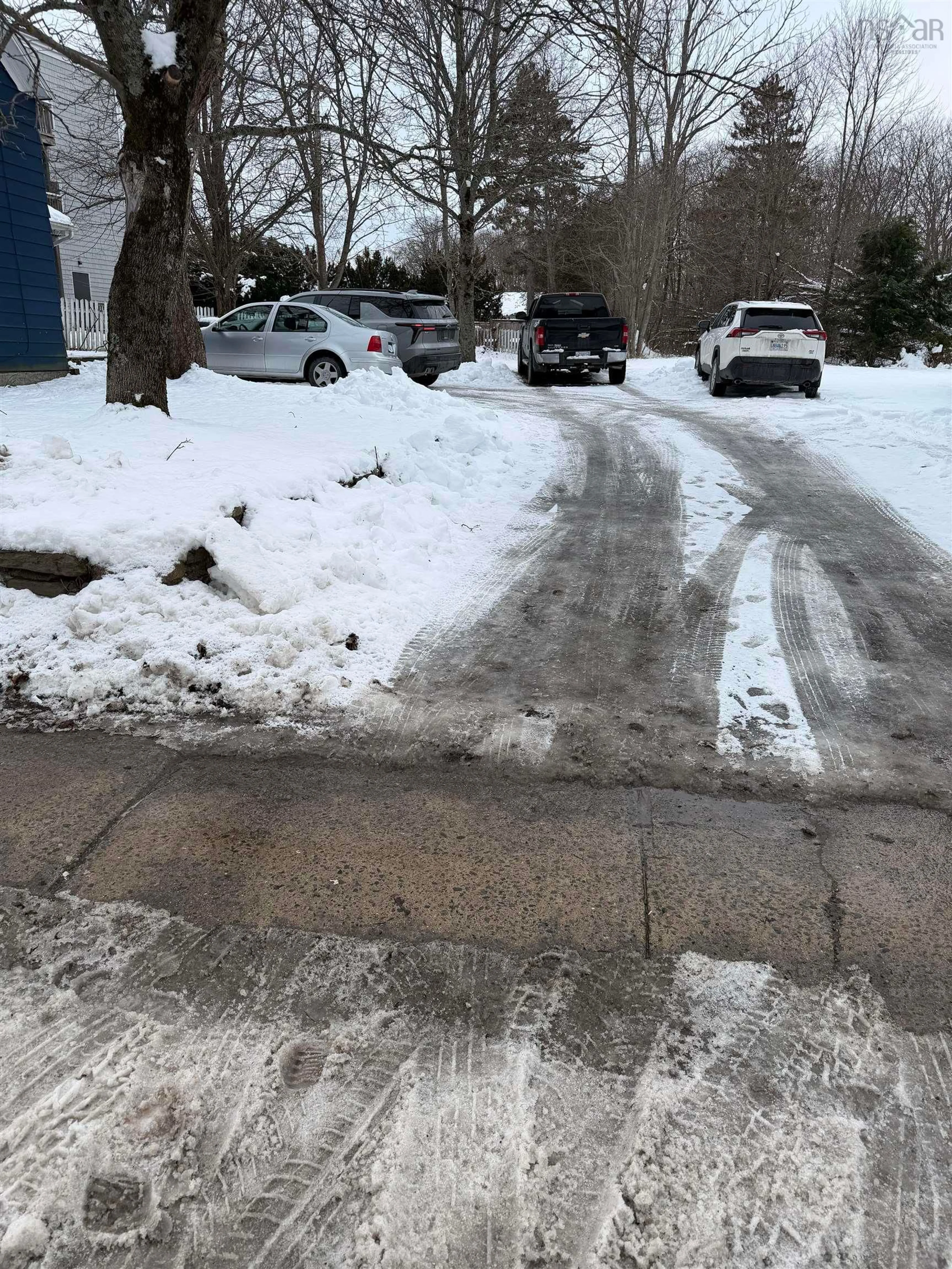 Parking for 103 College Street, Antigonish Nova Scotia B2G 1X6