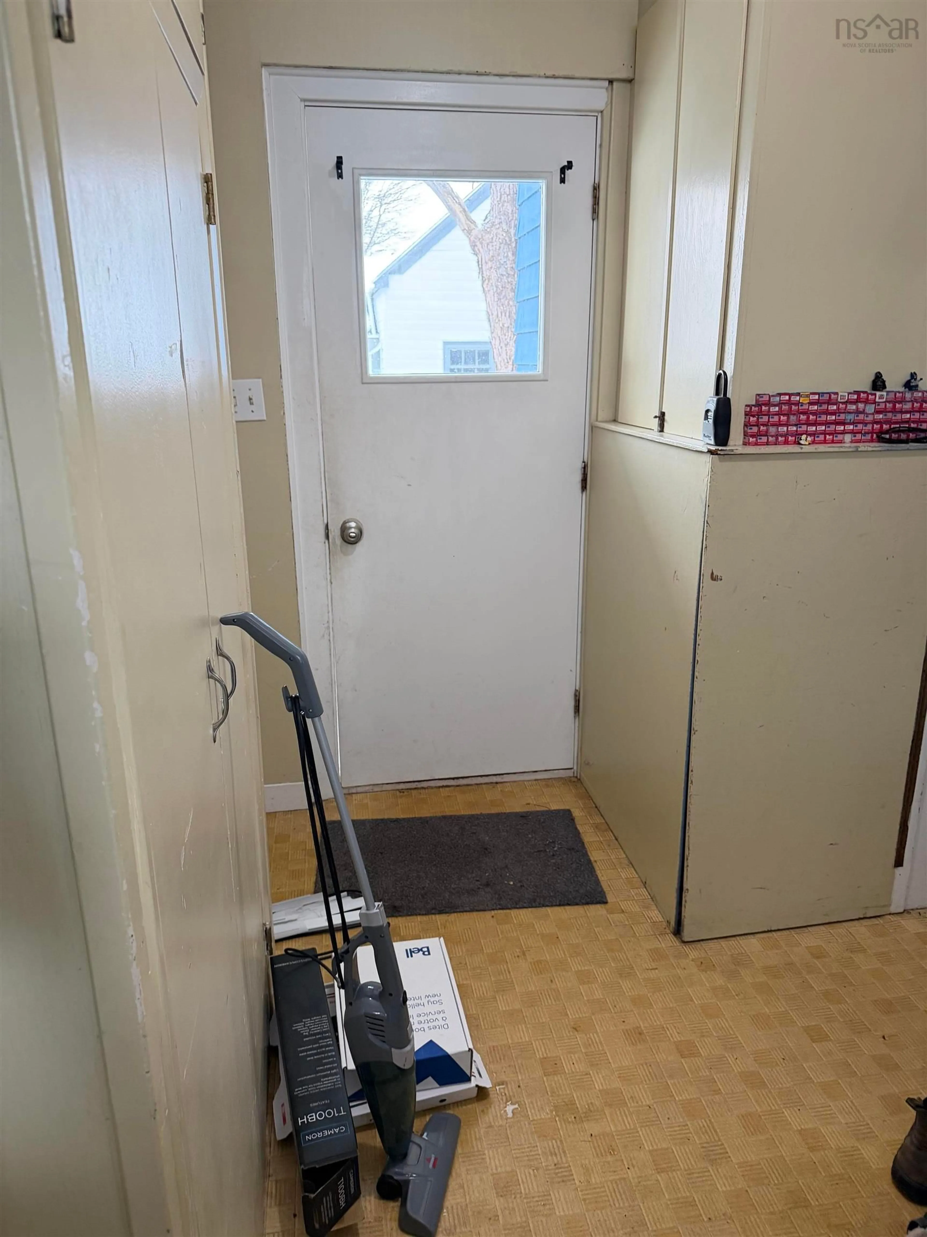 A pic of a room for 103 College Street, Antigonish Nova Scotia B2G 1X6