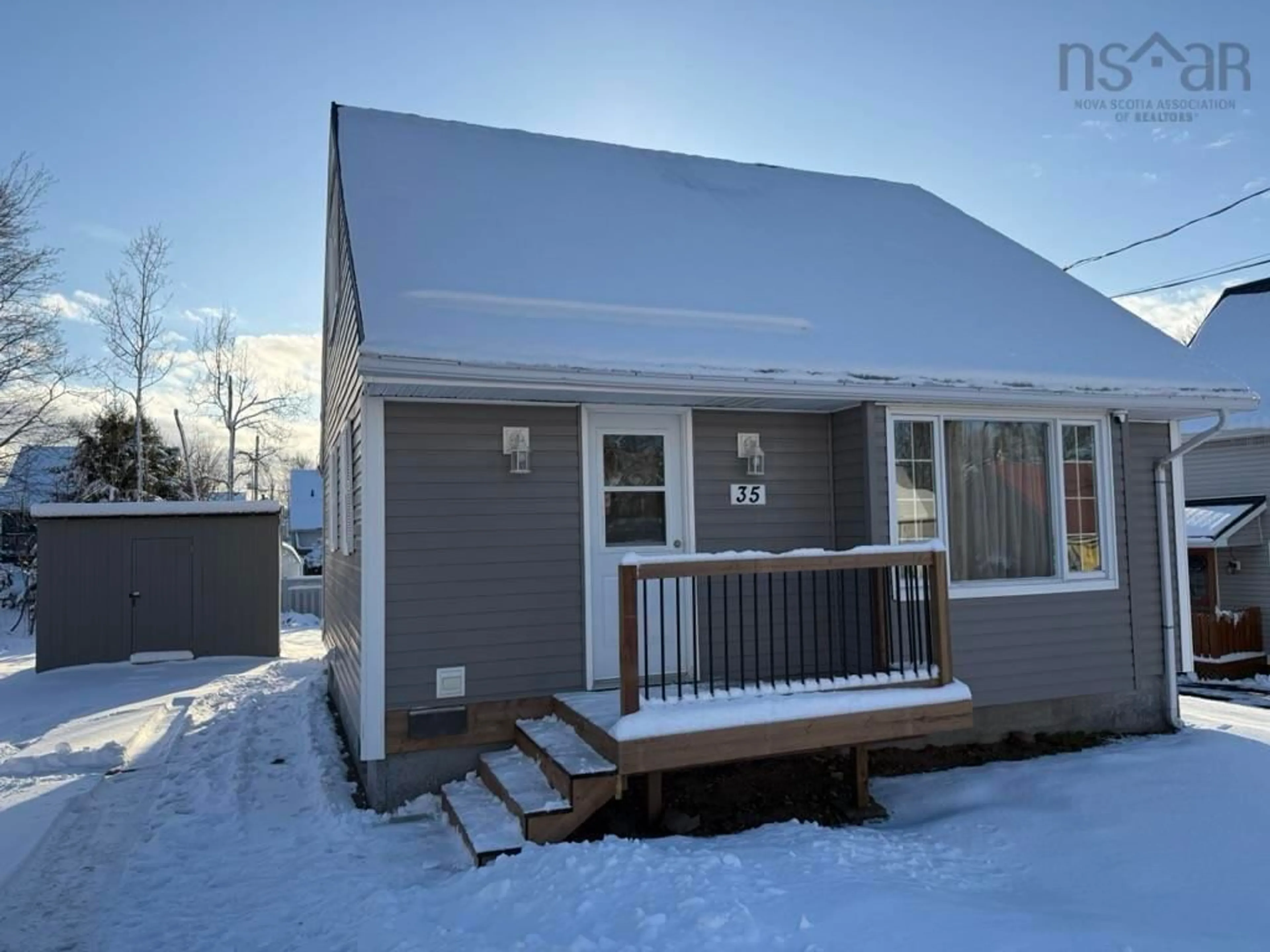 Home with vinyl exterior material, street for 35 Aberdeen Ave, New Glasgow Nova Scotia B2H 4B1