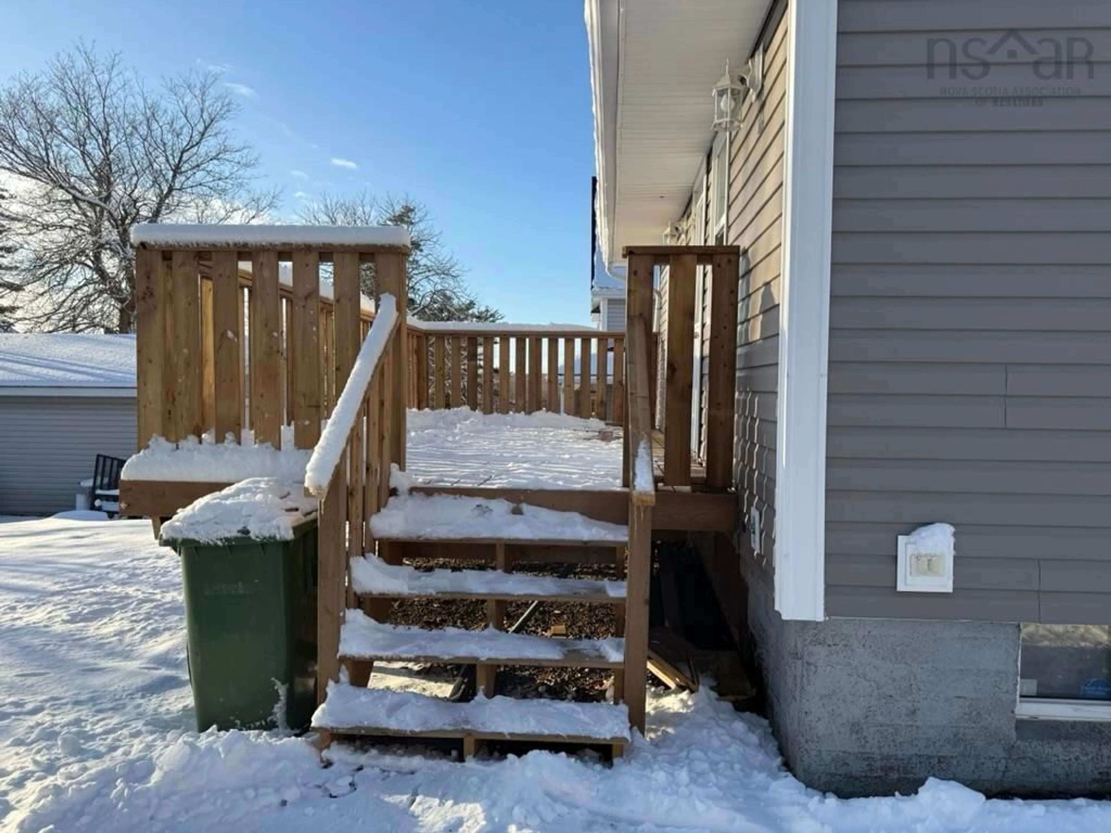 Stairs for 35 Aberdeen Ave, New Glasgow Nova Scotia B2H 4B1