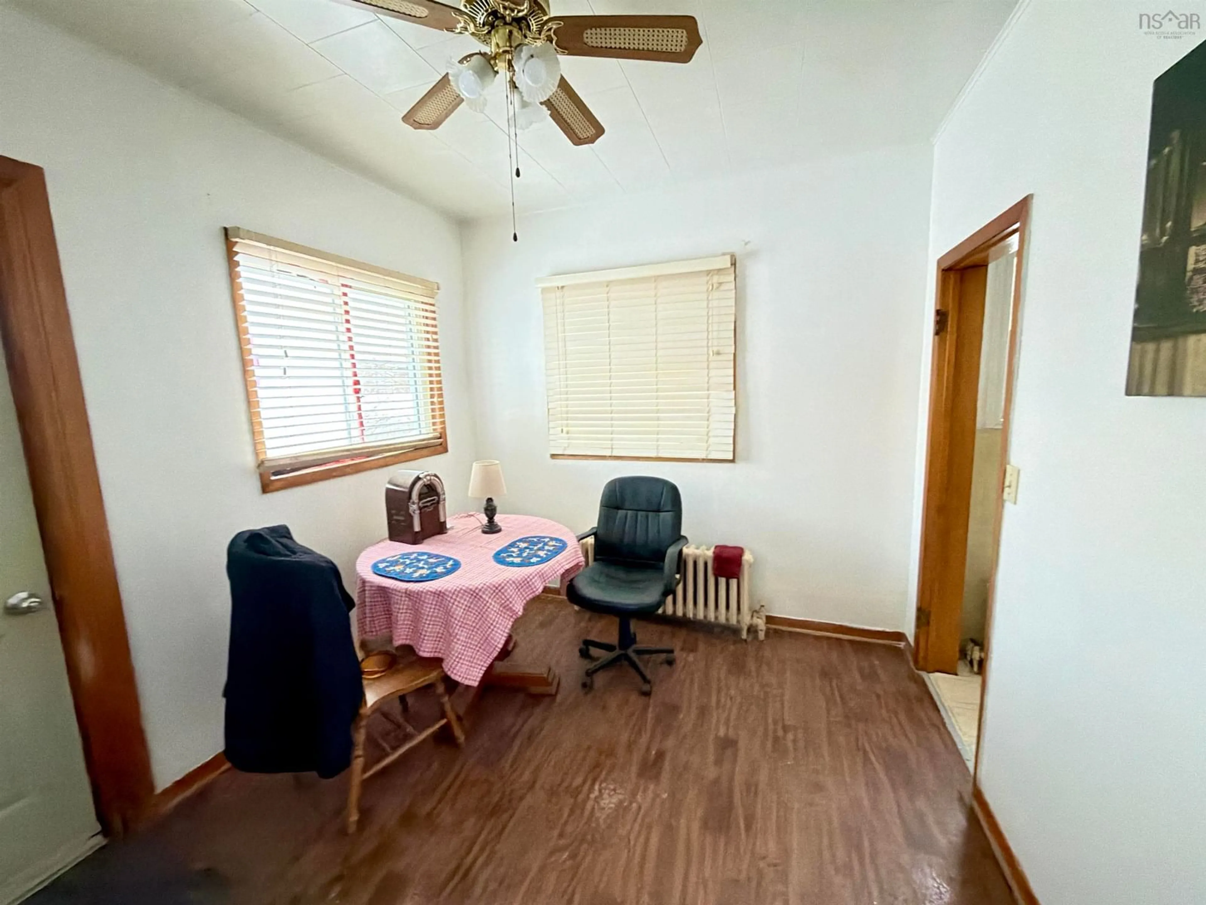 A pic of a room for 385 Gibbon St, New Waterford Nova Scotia B1H 3N3