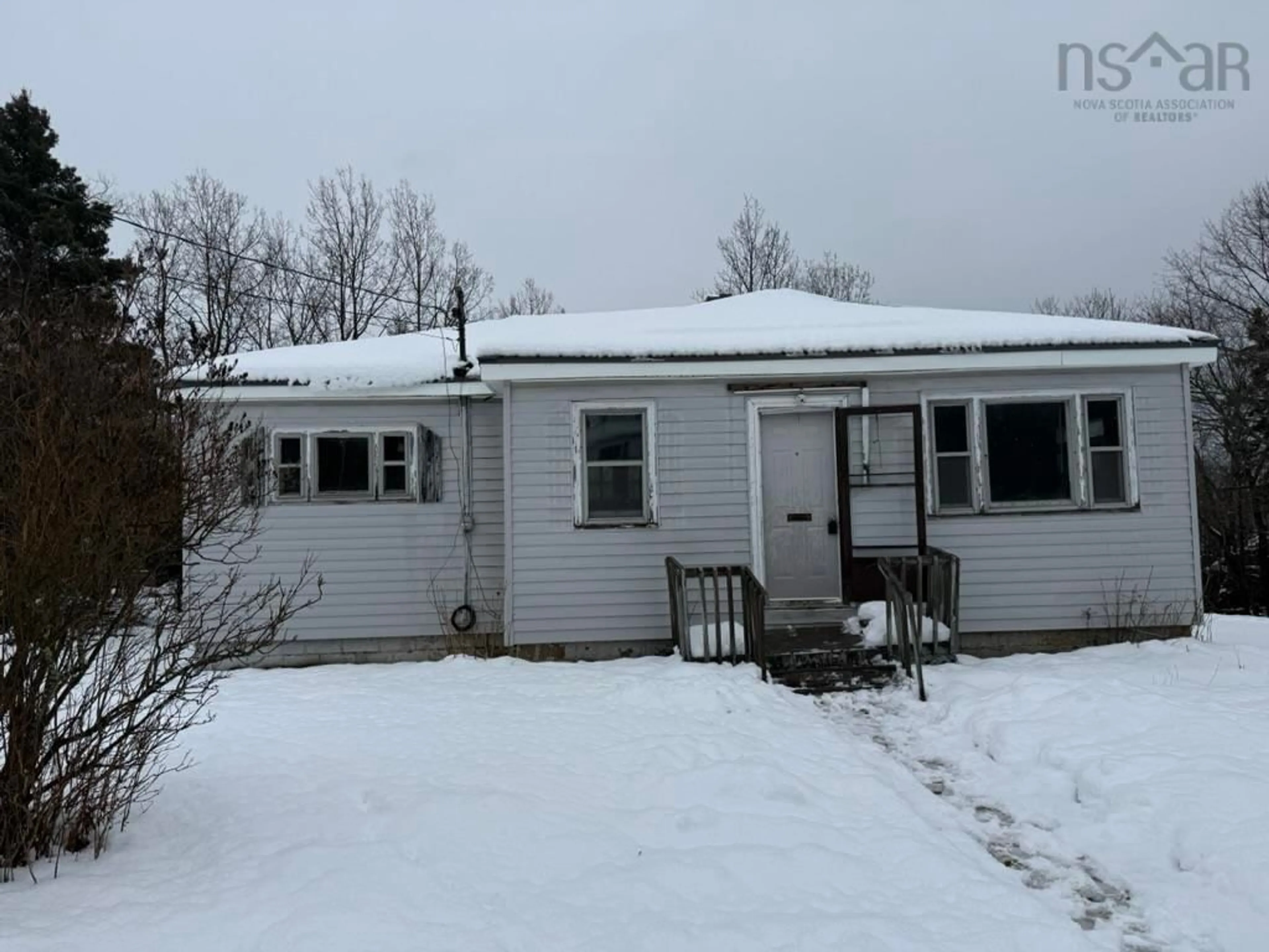 Shed for 162 Sixth St, New Glasgow Nova Scotia B2H 1B5