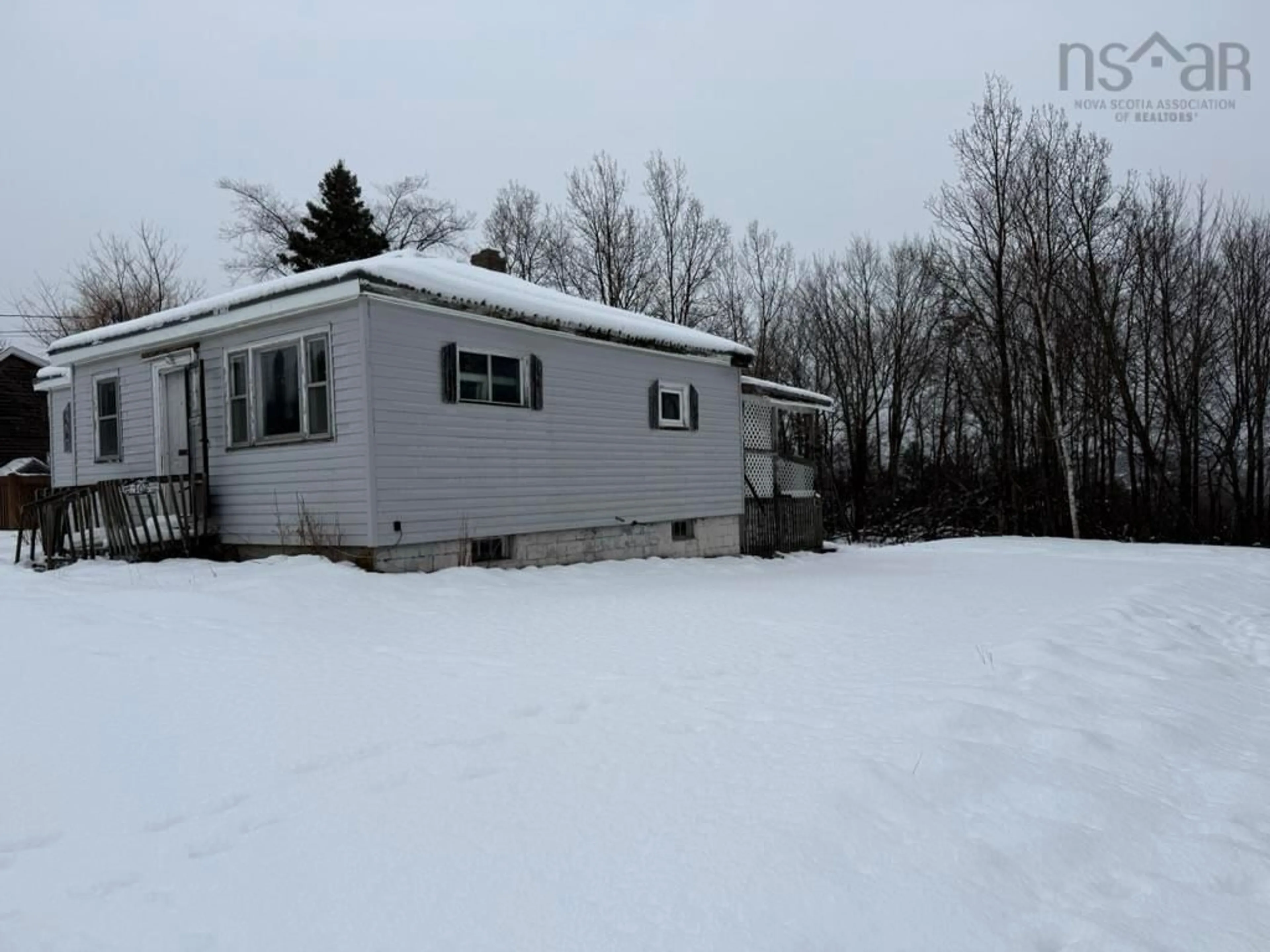 Shed for 162 Sixth St, New Glasgow Nova Scotia B2H 1B5