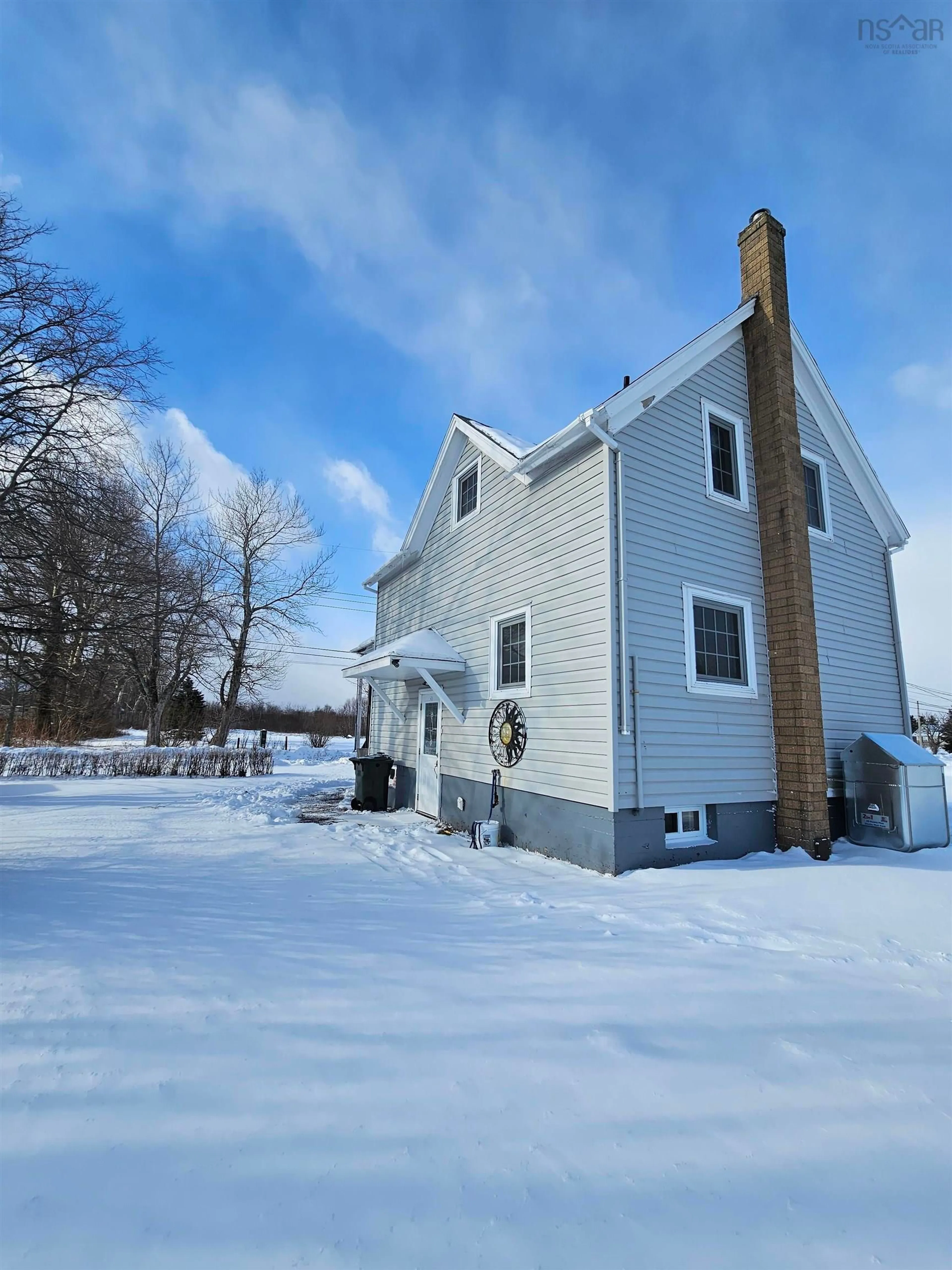 A pic from outside/outdoor area/front of a property/back of a property/a pic from drone, street for 186 Legatto St, Sydney Mines Nova Scotia B1V 2S7