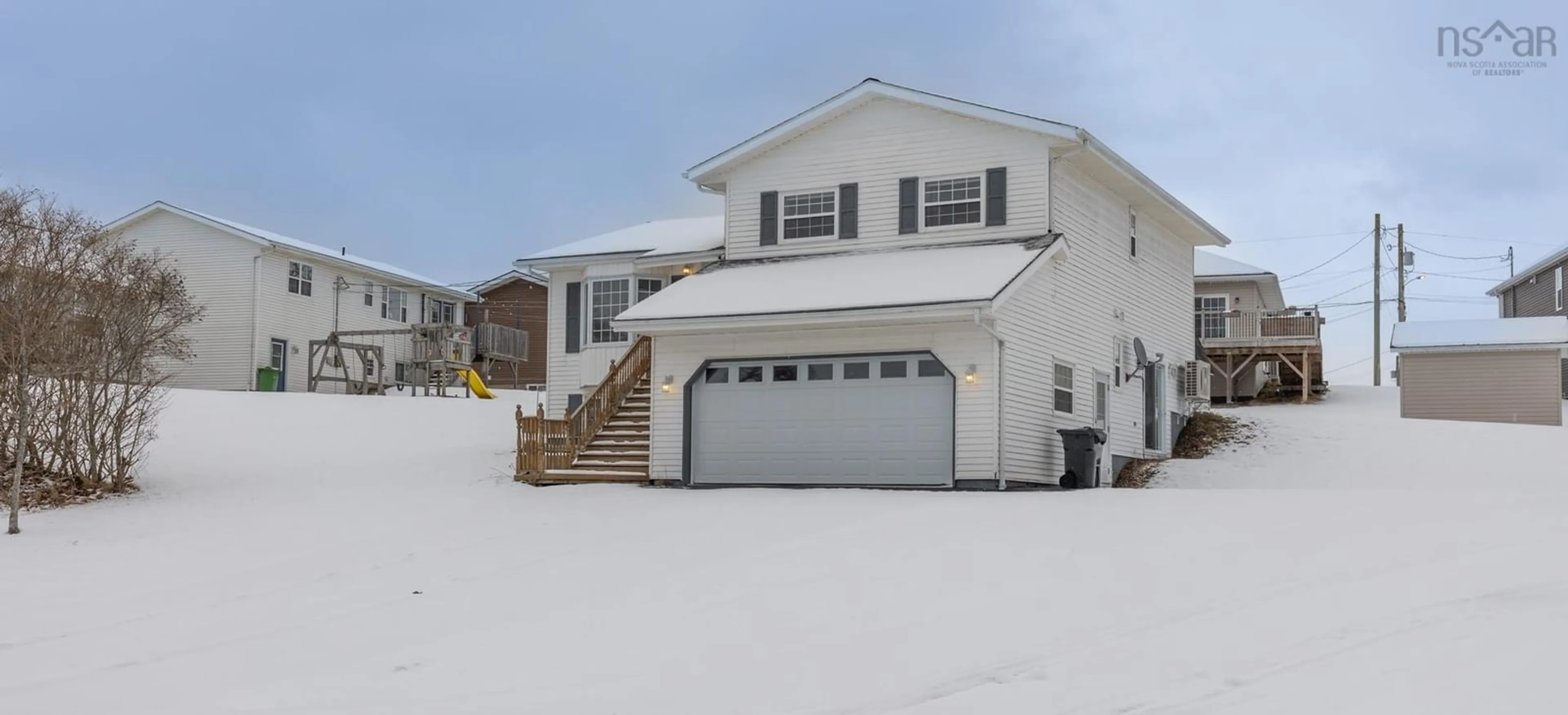 Home with vinyl exterior material, street for 6 Placid Crt, Yarmouth Nova Scotia B5A 4N5
