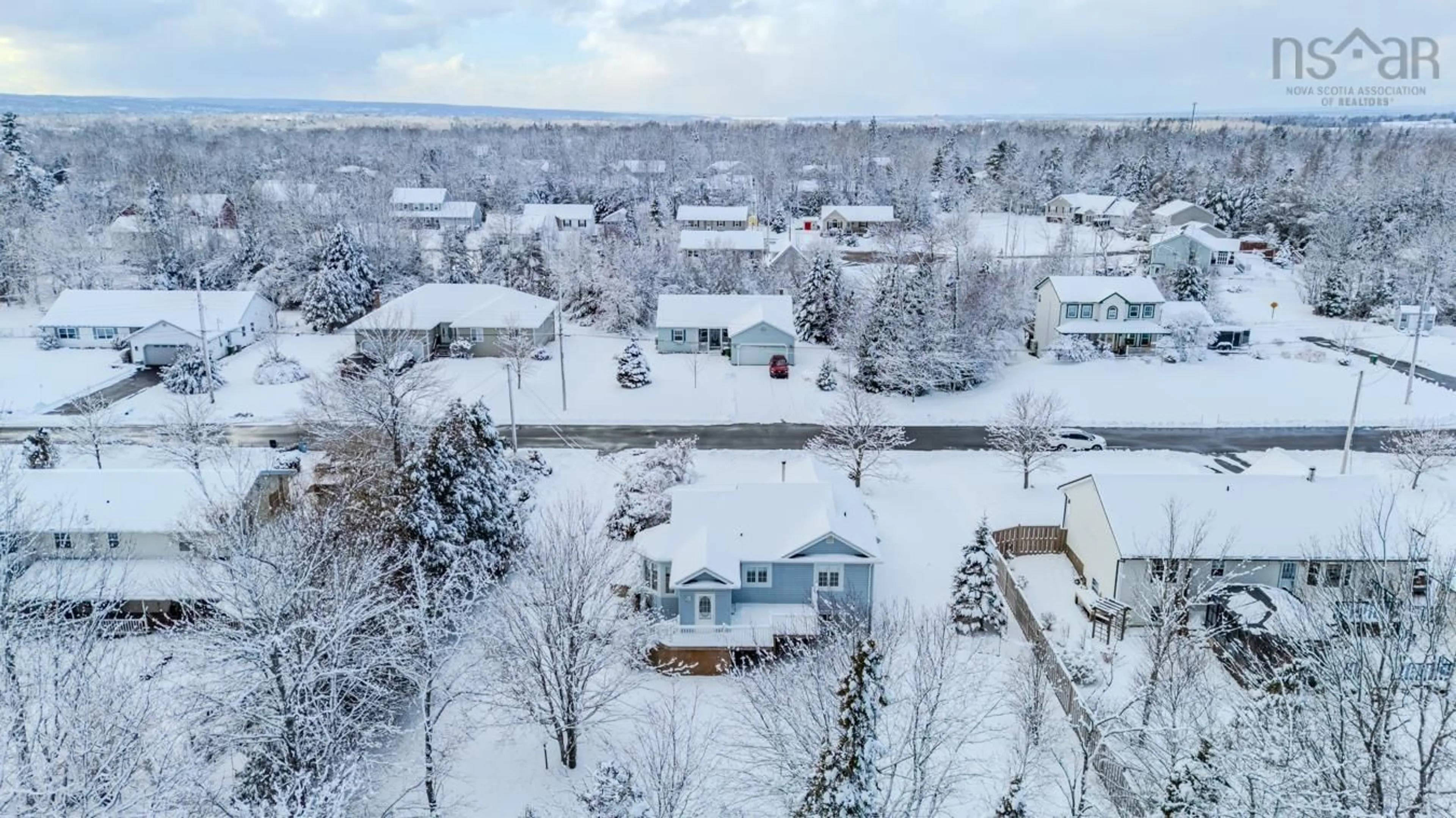 A pic from outside/outdoor area/front of a property/back of a property/a pic from drone, unknown for 40 Silverwood Dr., Valley Nova Scotia B2N 6Y6