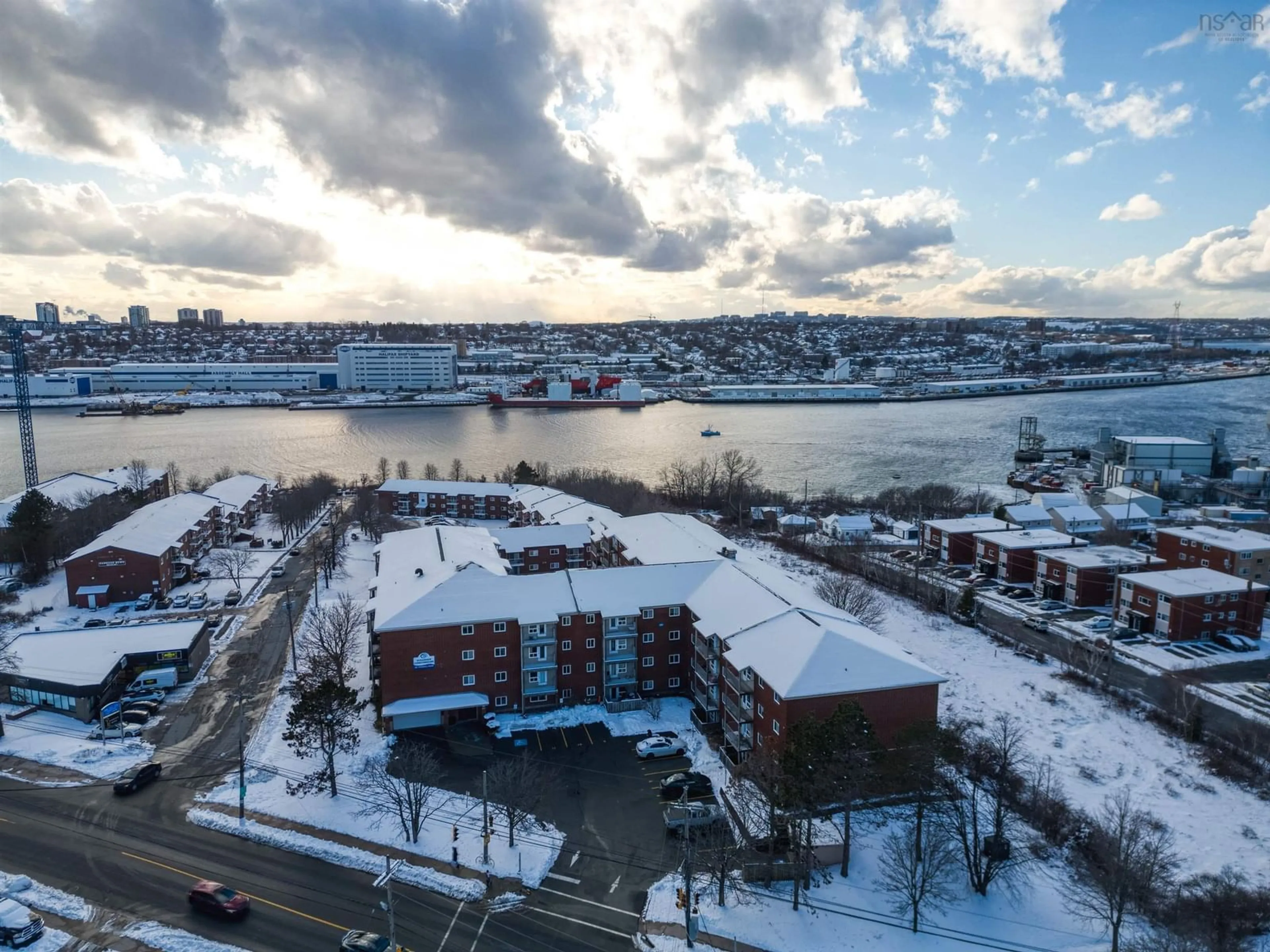 A pic from outside/outdoor area/front of a property/back of a property/a pic from drone, water/lake/river/ocean view for 281 Windmill Rd #240, Dartmouth Nova Scotia B3A 4P9