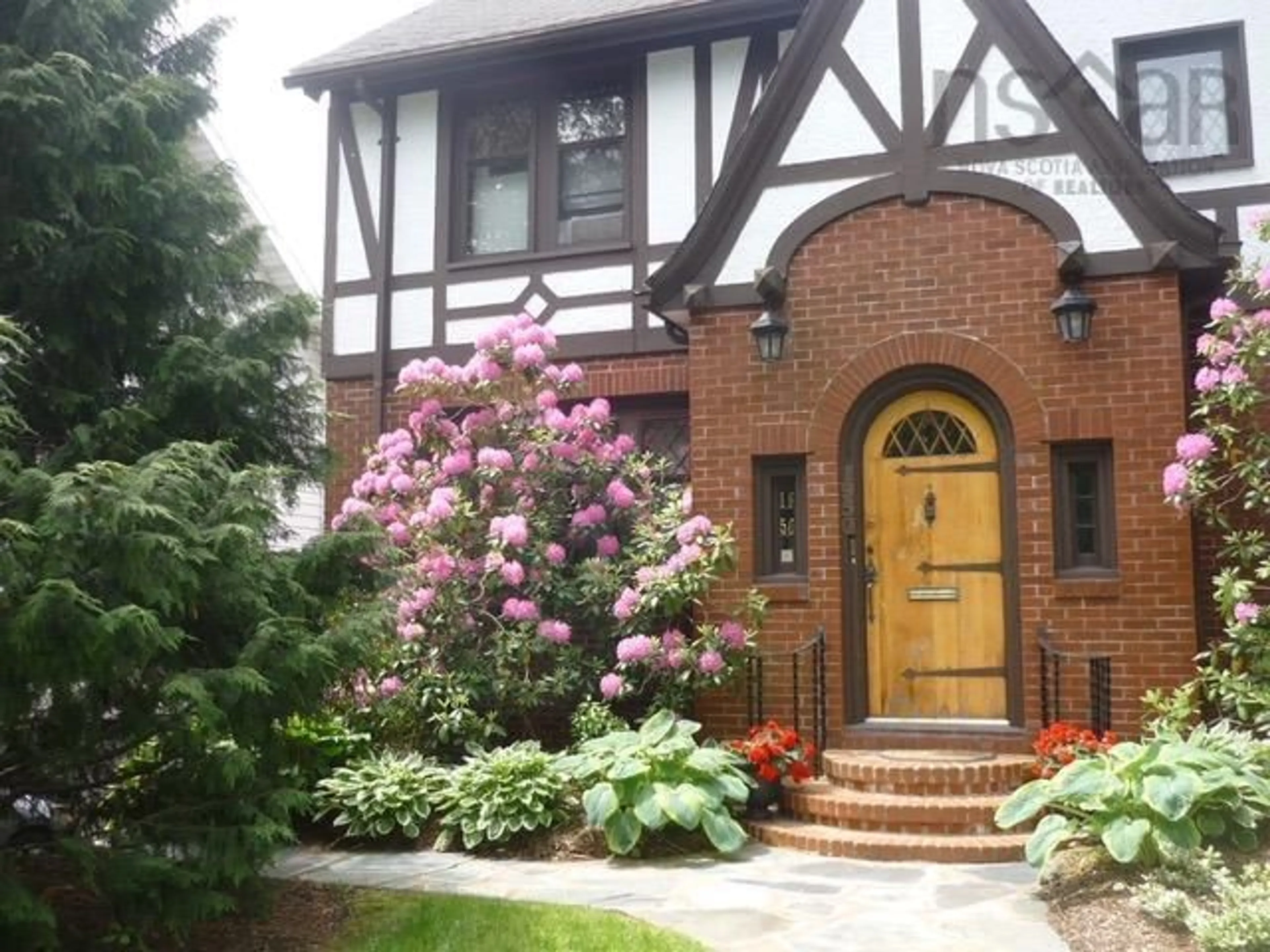 Home with brick exterior material, street for 1950 Connaught Ave, Halifax Nova Scotia B3H 4E1