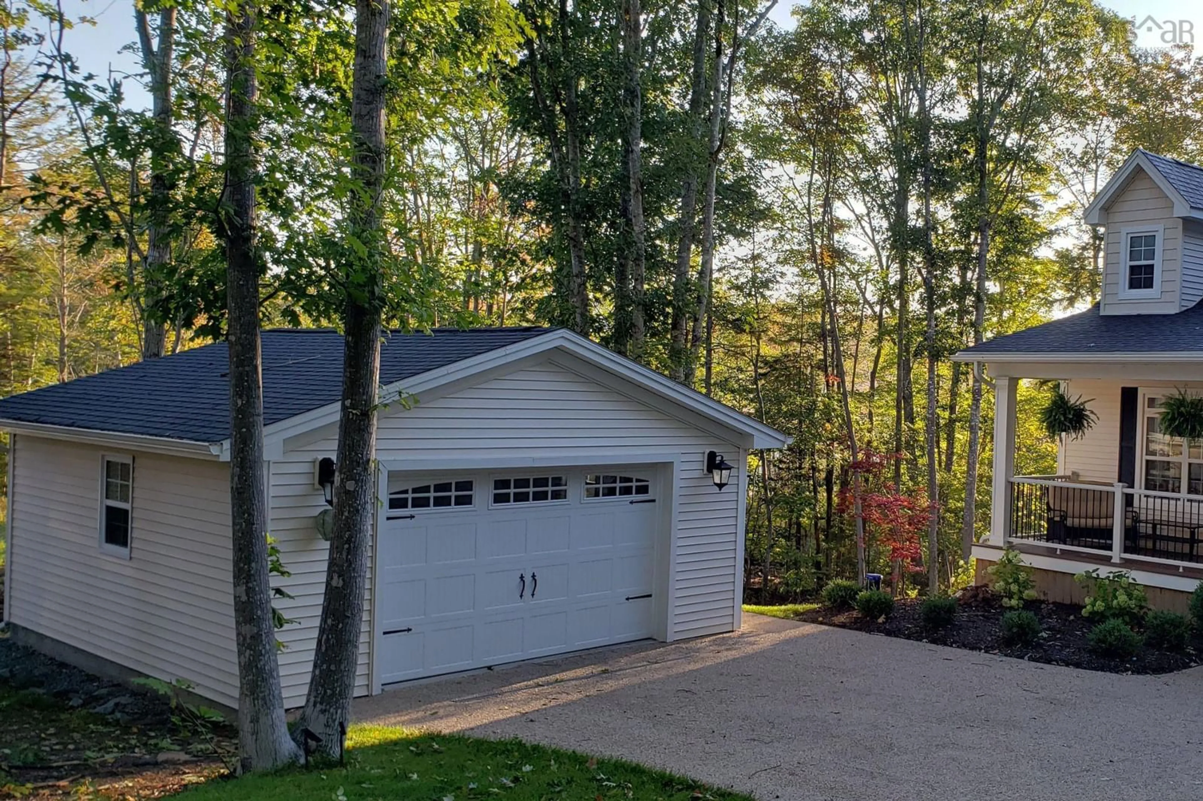 Indoor garage for 36 Blue Hill Rd, Fall River Nova Scotia B2T 1E6