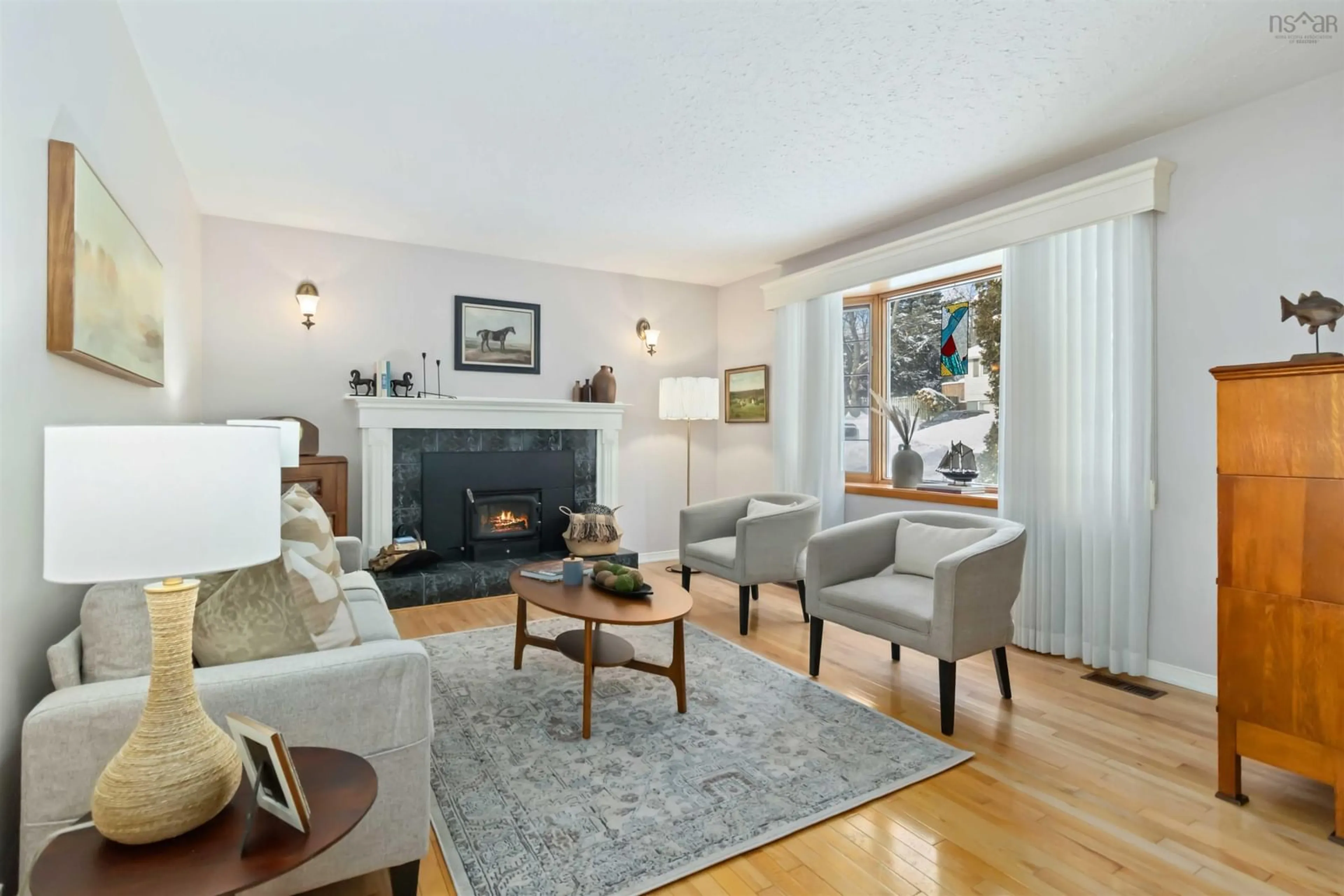 Living room with furniture, unknown for 88 Beaumont Dr, Lower Sackville Nova Scotia B4C 1V6