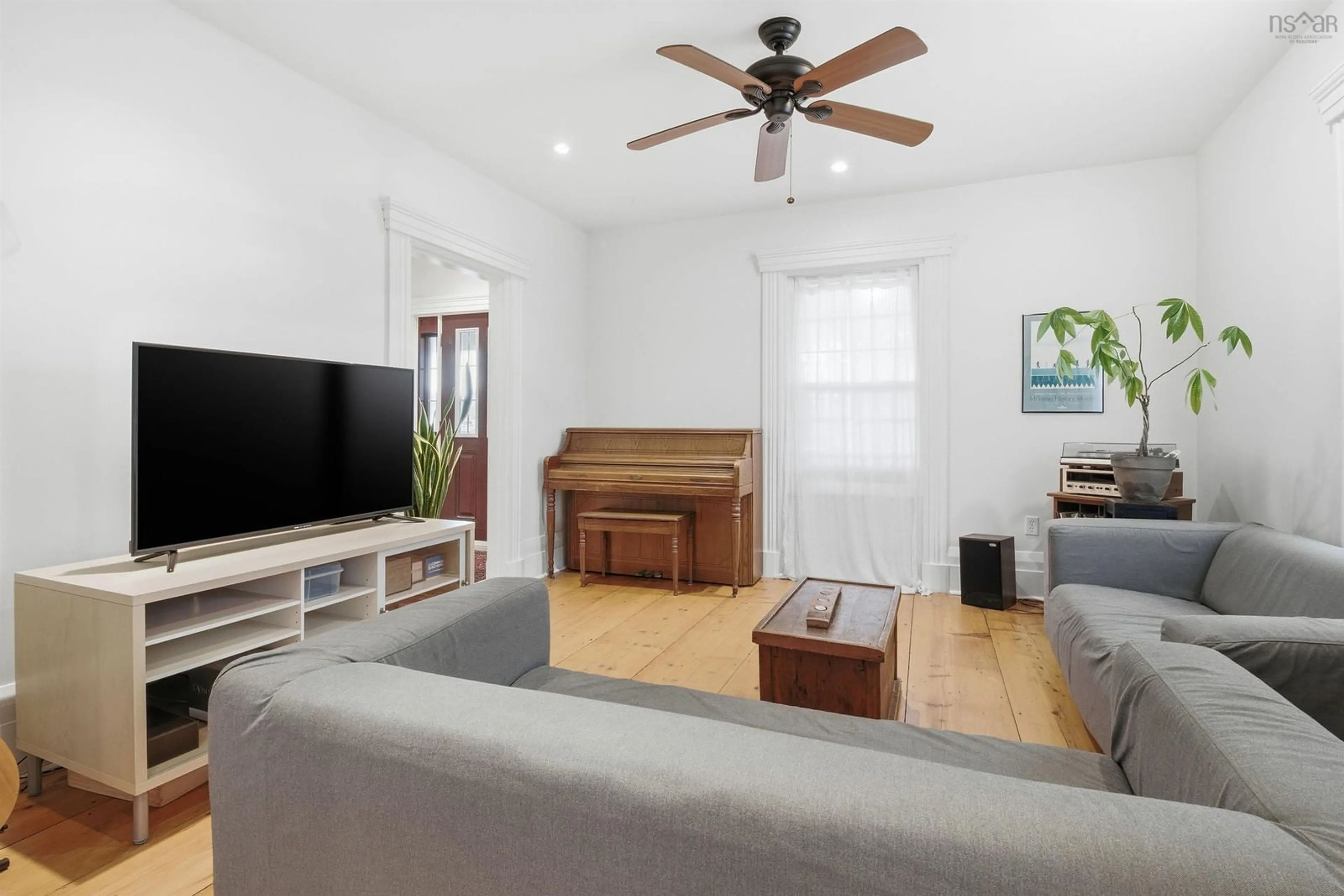 Living room with furniture, wood/laminate floor for 15 Falmouth Dyke Rd, Falmouth Nova Scotia B0P 1L0