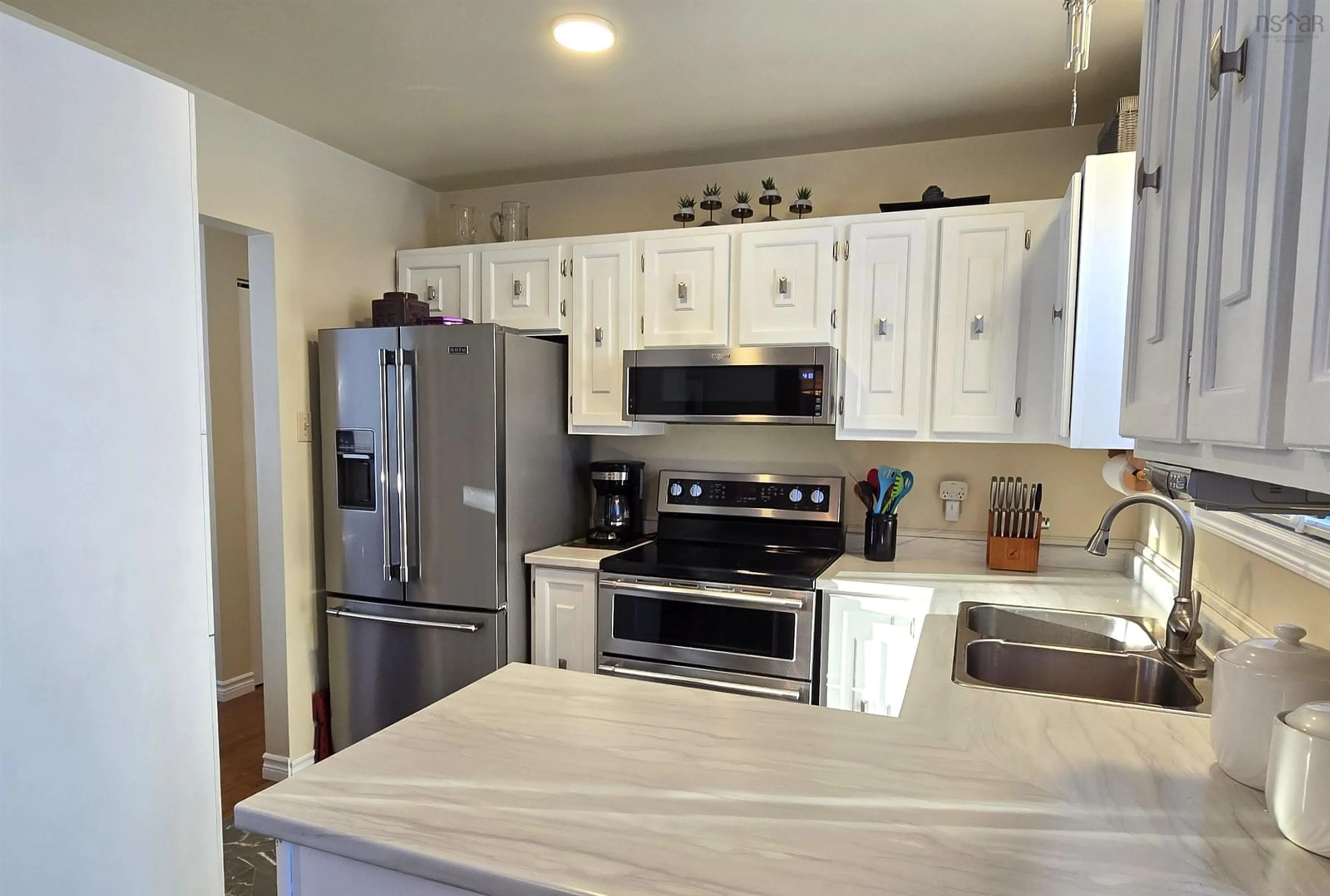 Open concept kitchen, unknown for 5 Nausett Cres, Dartmouth Nova Scotia B2W 5A2