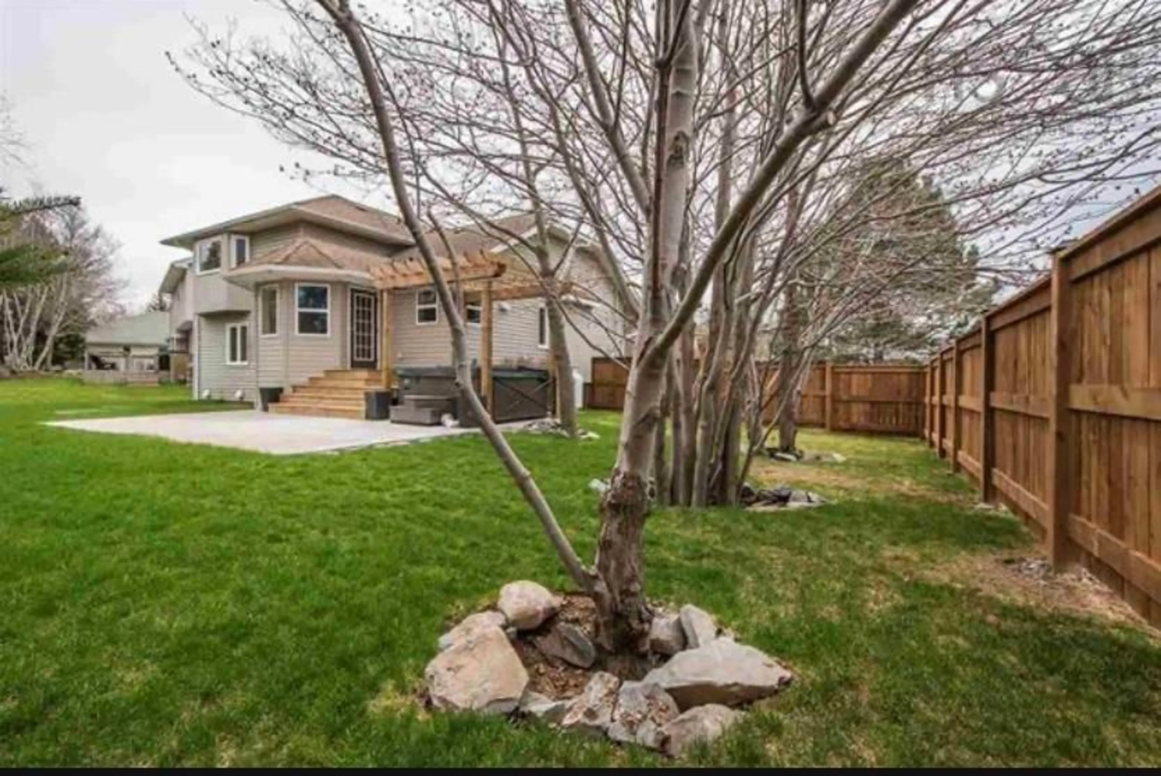 Patio, unknown for 3 Lowe Crt, Bedford Nova Scotia B4A 3S7