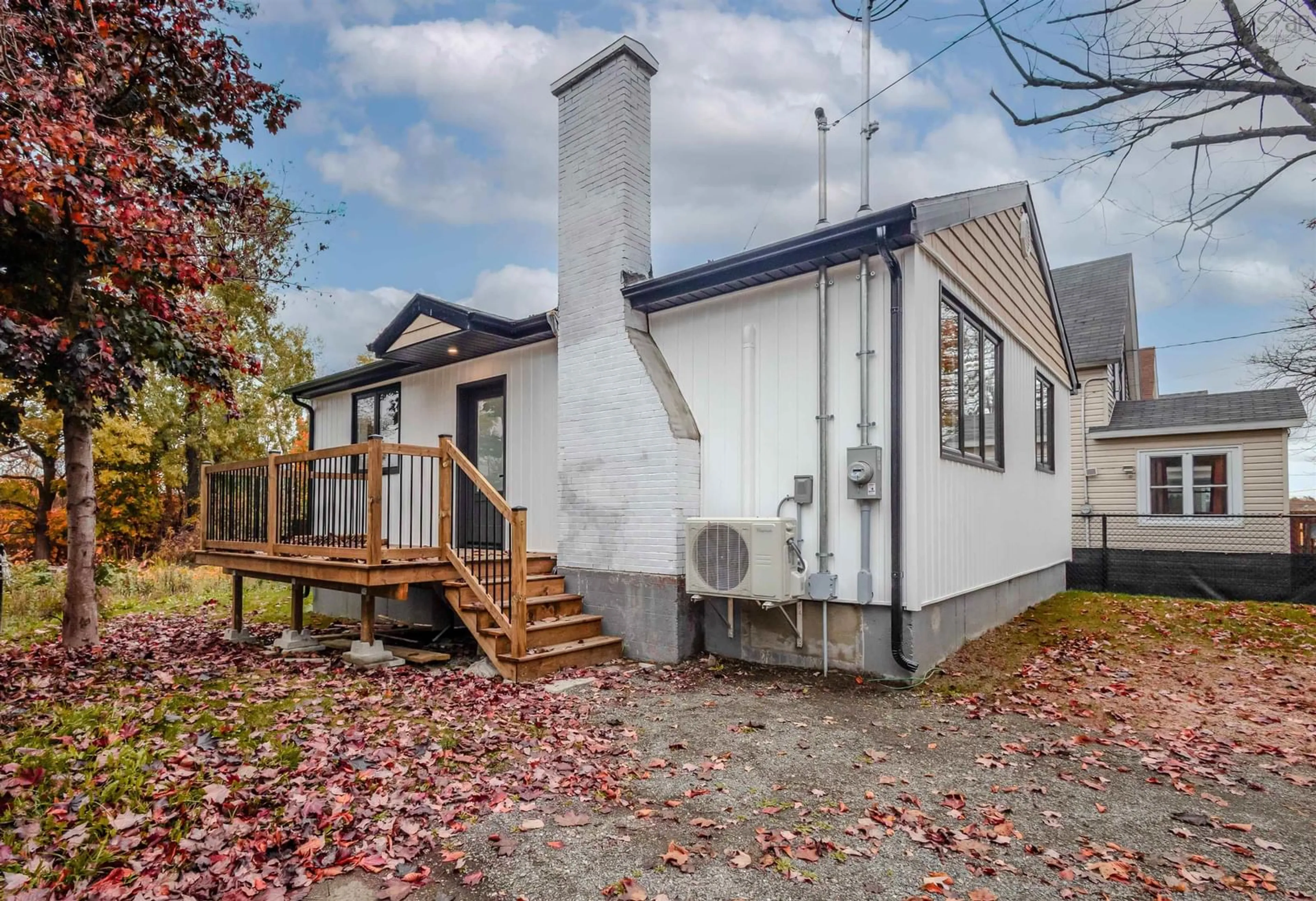 A pic from outside/outdoor area/front of a property/back of a property/a pic from drone, street for 19 Louisa St, Sydney Nova Scotia B1P 6E9