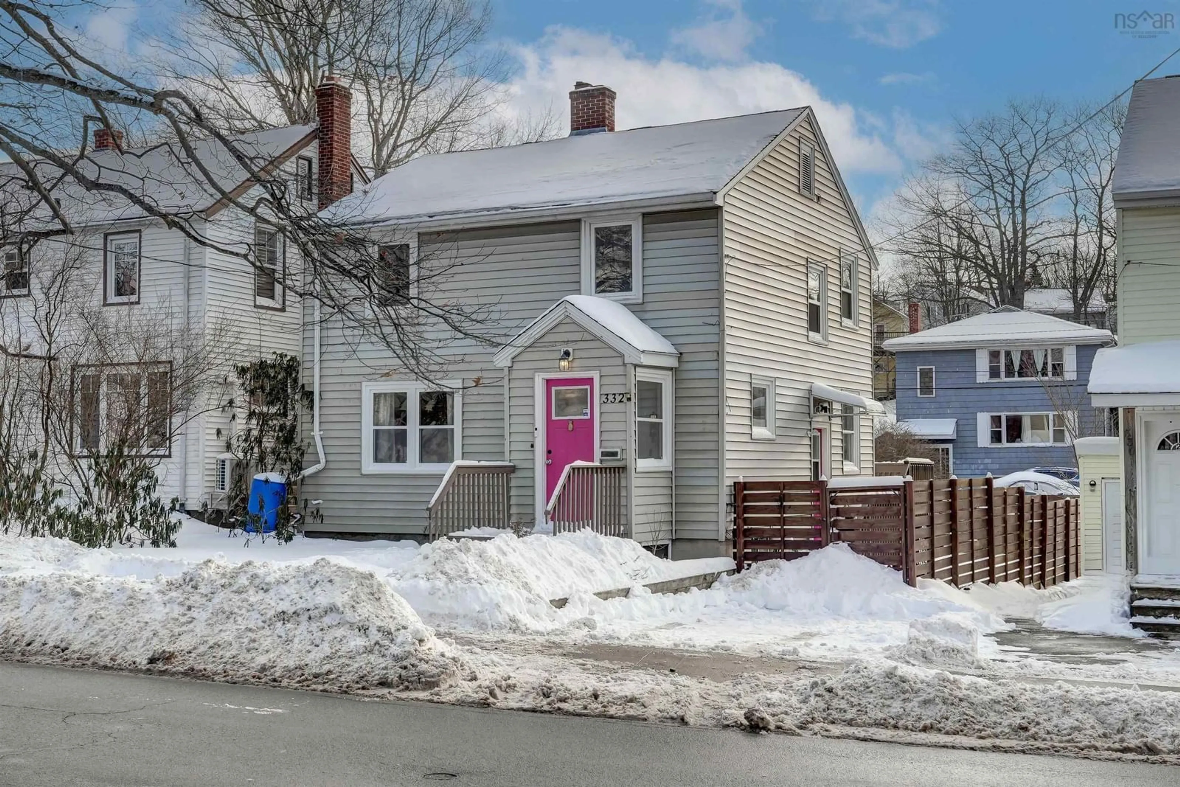 Unknown for 332 Portland St, Dartmouth Nova Scotia B2Y 1K6