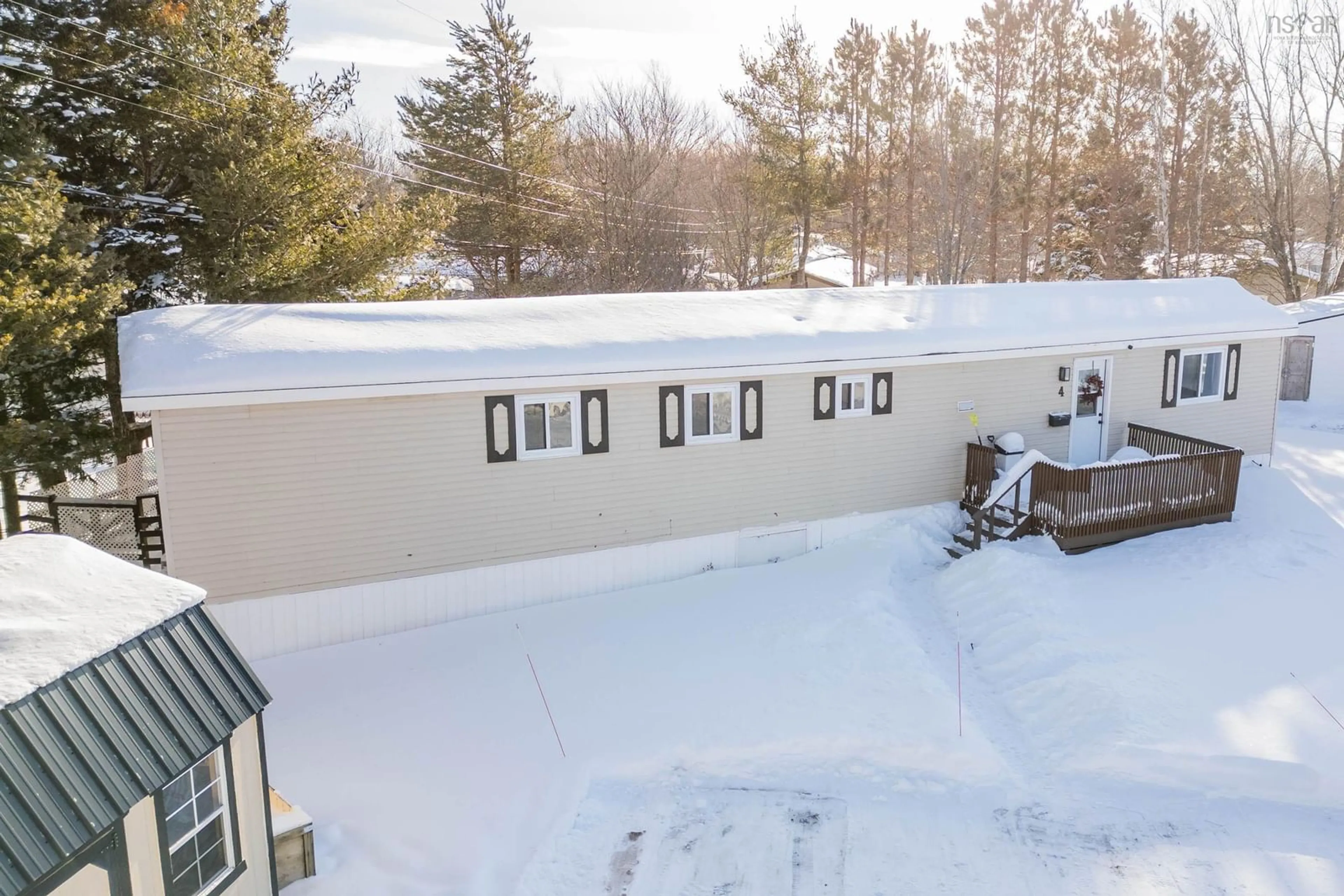 A pic from outside/outdoor area/front of a property/back of a property/a pic from drone, building for 4 Bayview Cres, Amherst Nova Scotia B4H 4E5