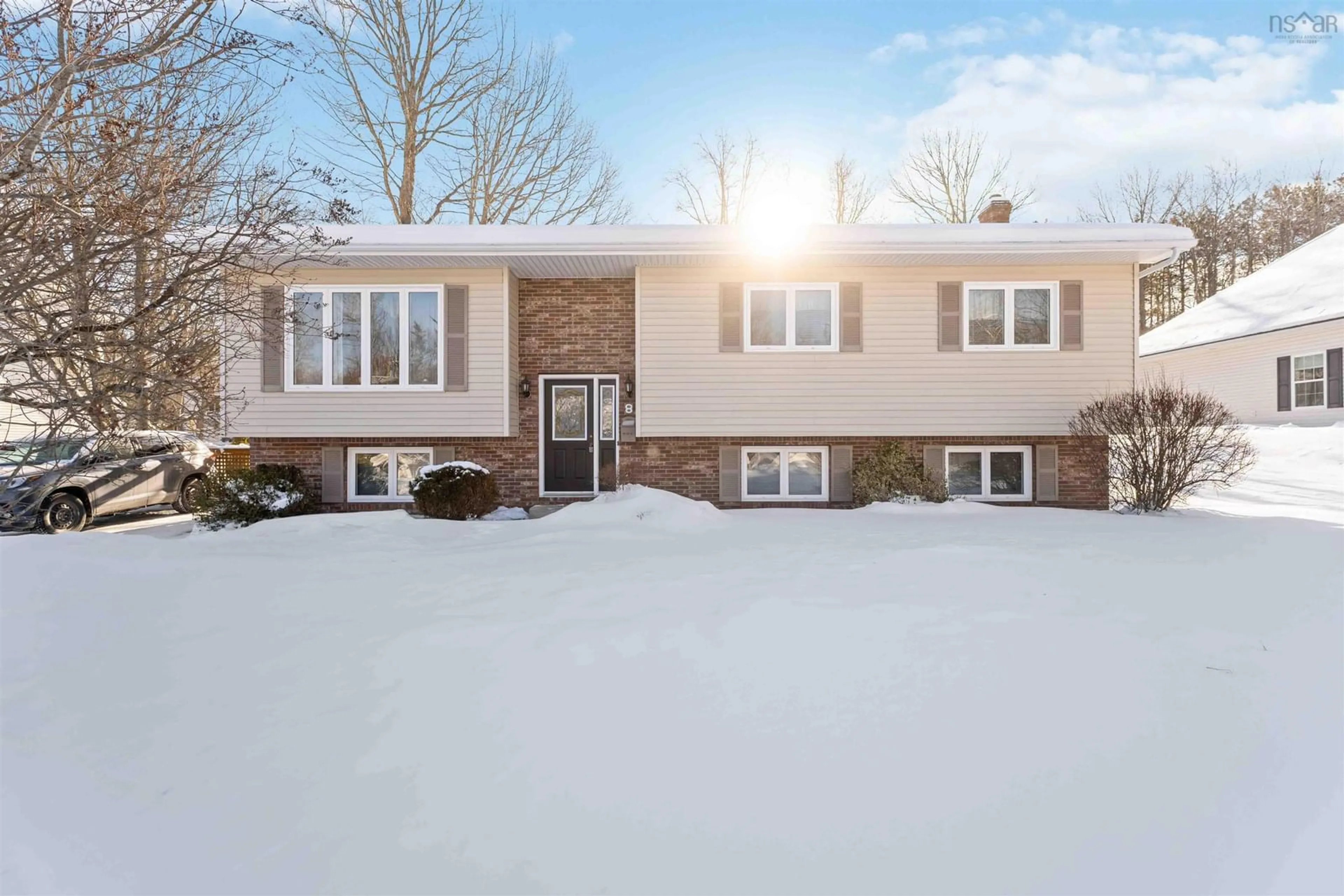 Home with vinyl exterior material, street for 8 Acadia Dr, Kentville Nova Scotia B4N 5E1