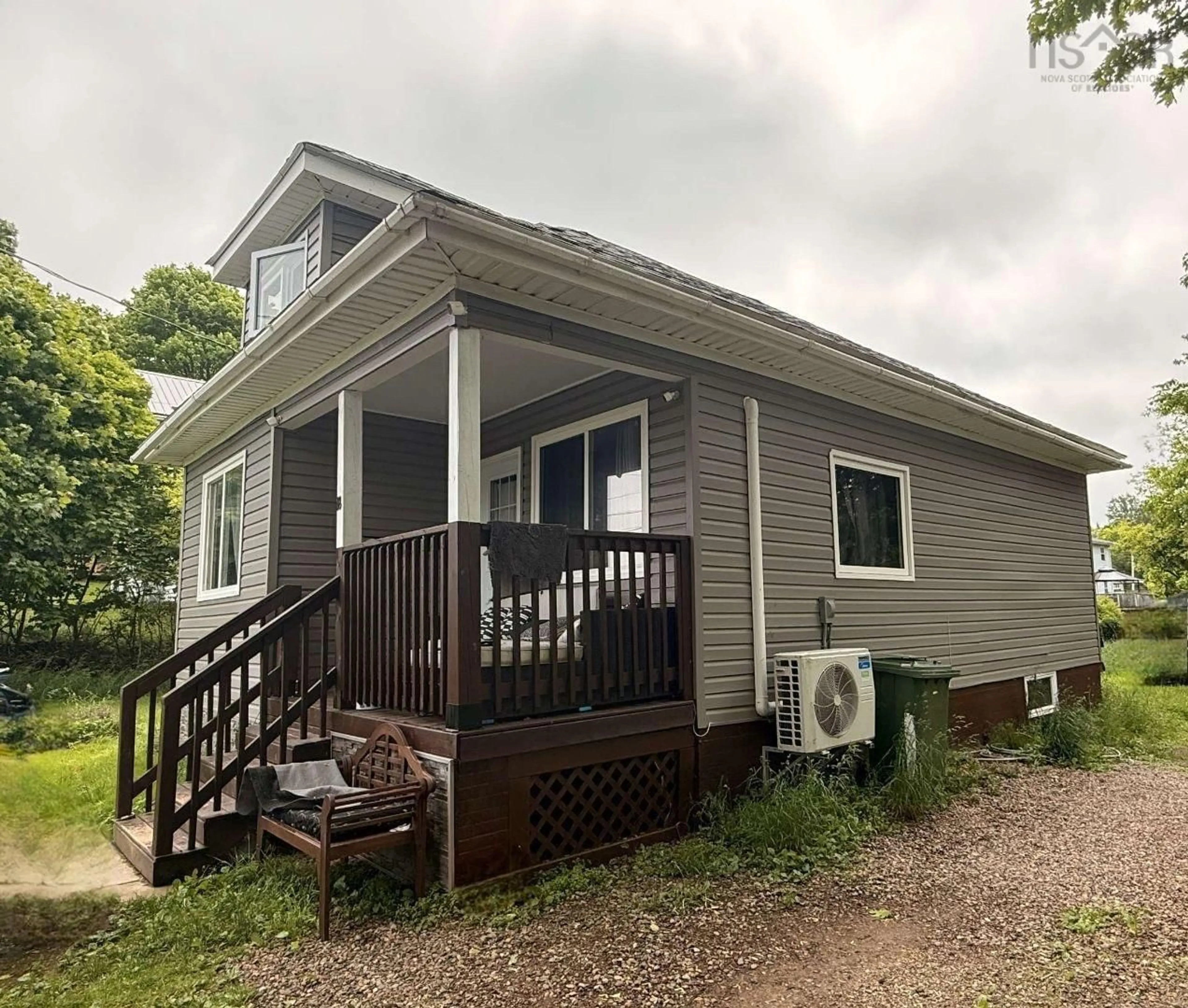Home with vinyl exterior material, building for 18 Royalty Street, Truro Nova Scotia B2N 1S9