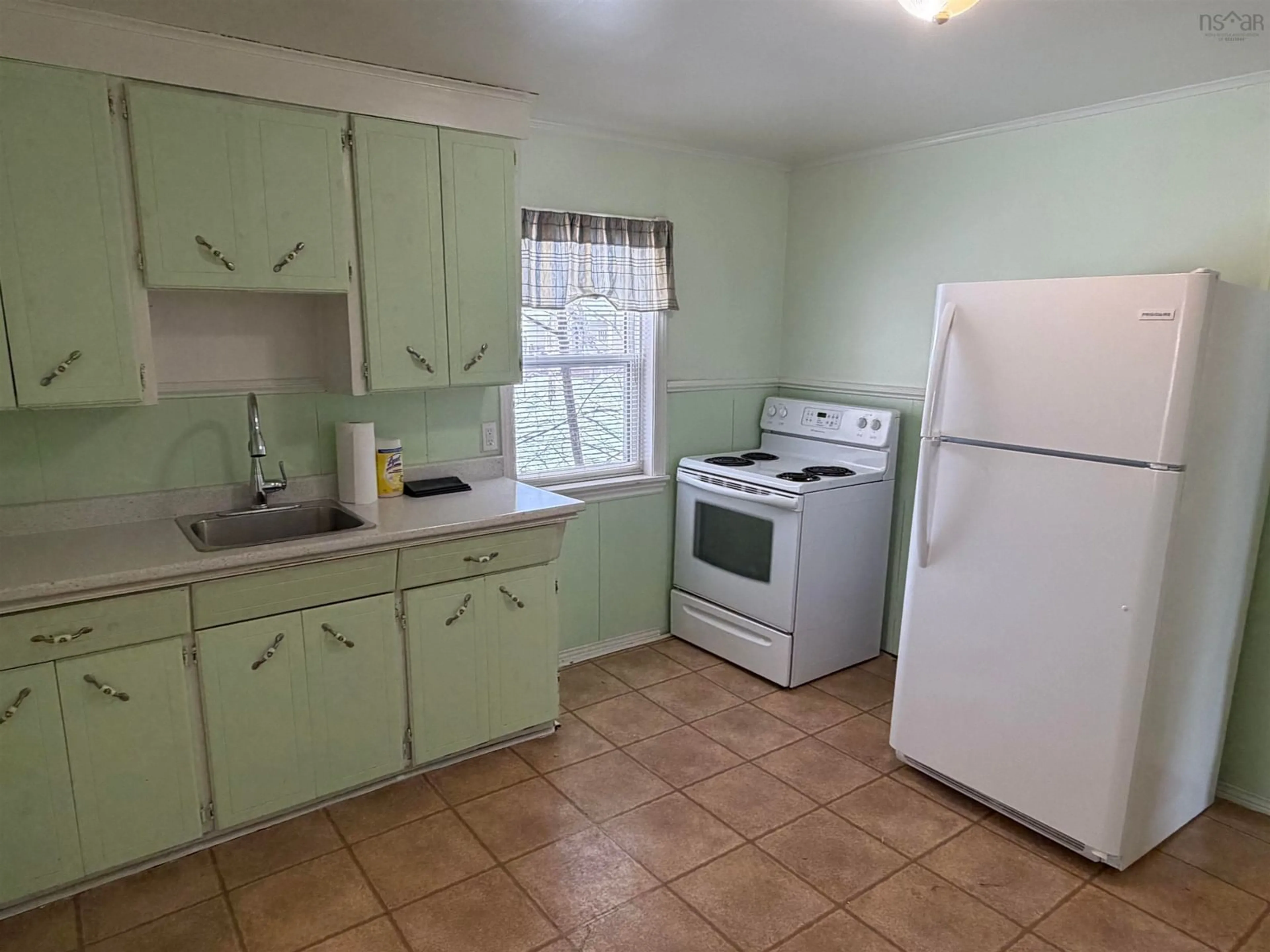 Standard kitchen, unknown for 219 James St, New Glasgow Nova Scotia B2H 2Y9