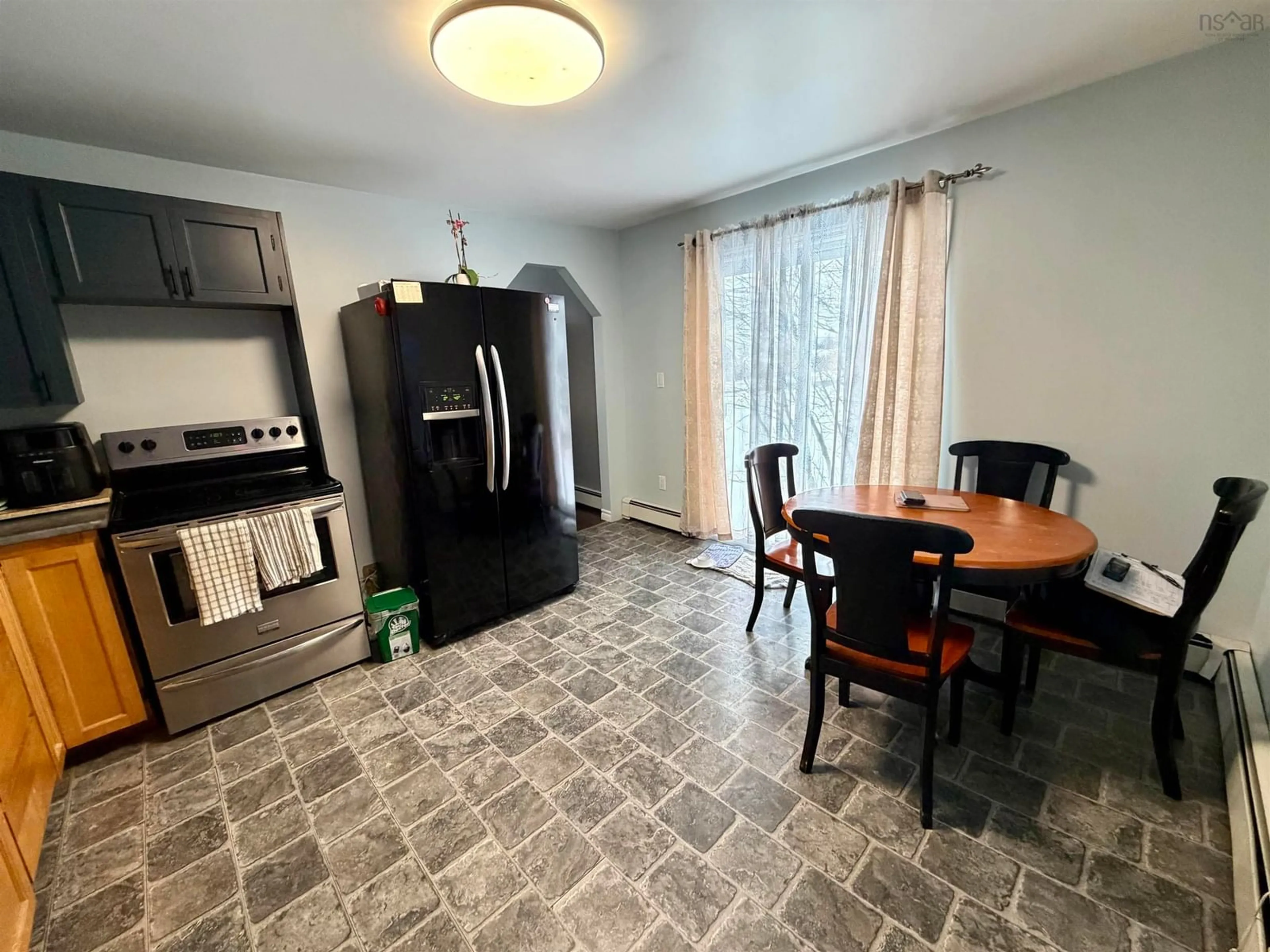 A pic of a room for 78 Highland St, Glace Bay Nova Scotia B1A 2T9