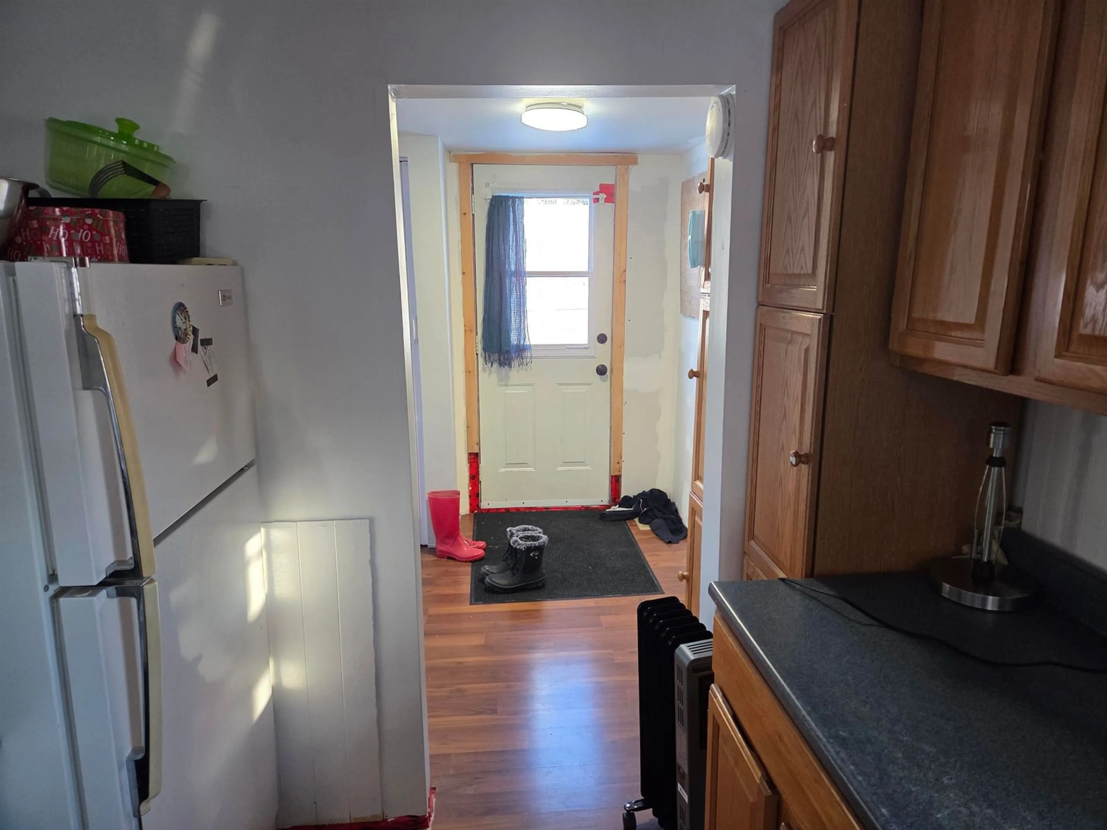 Standard kitchen, unknown for 740 Willow St, Hilden Nova Scotia B2N 5H2