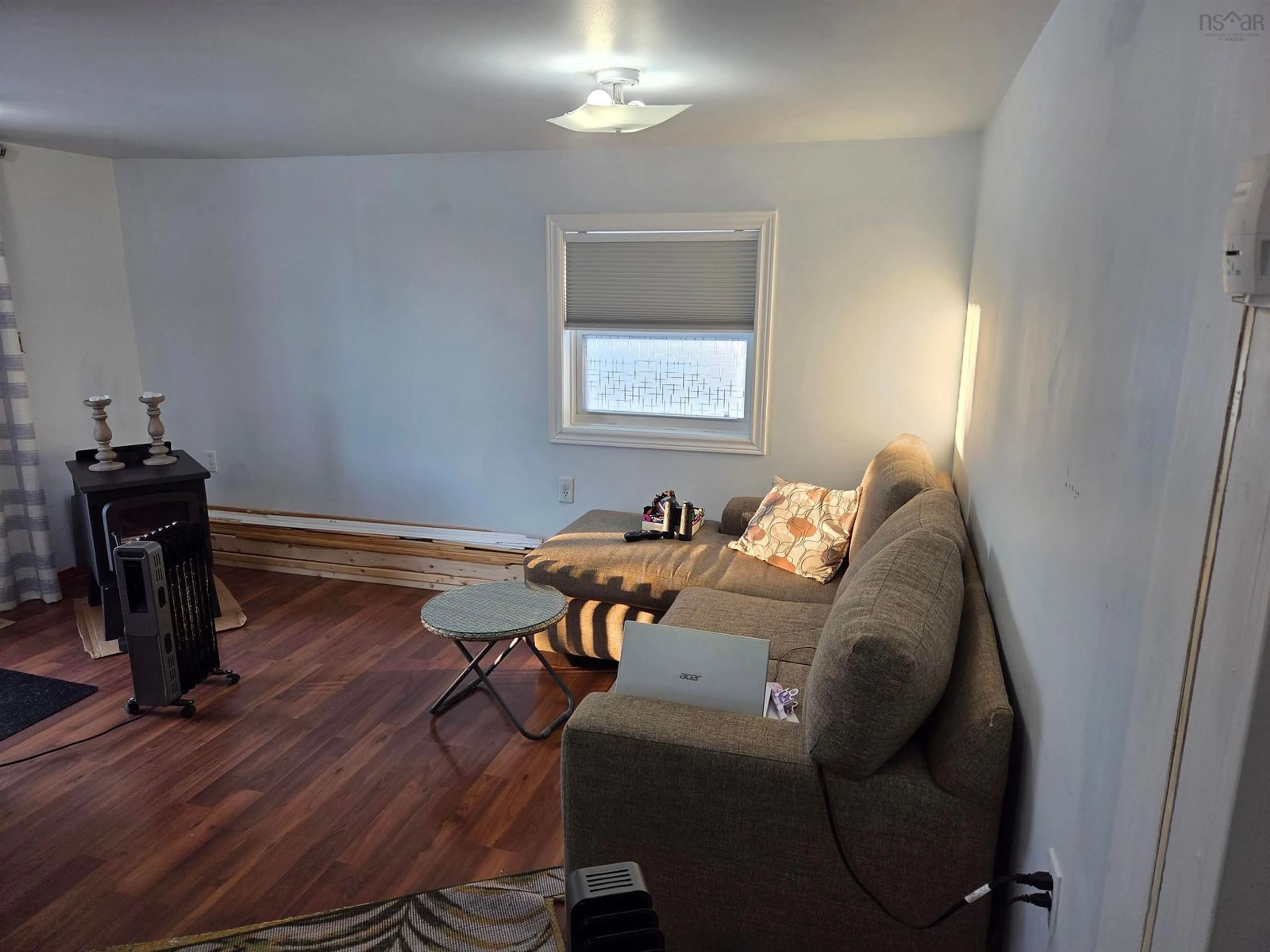 Living room with furniture, unknown for 740 Willow St, Hilden Nova Scotia B2N 5H2