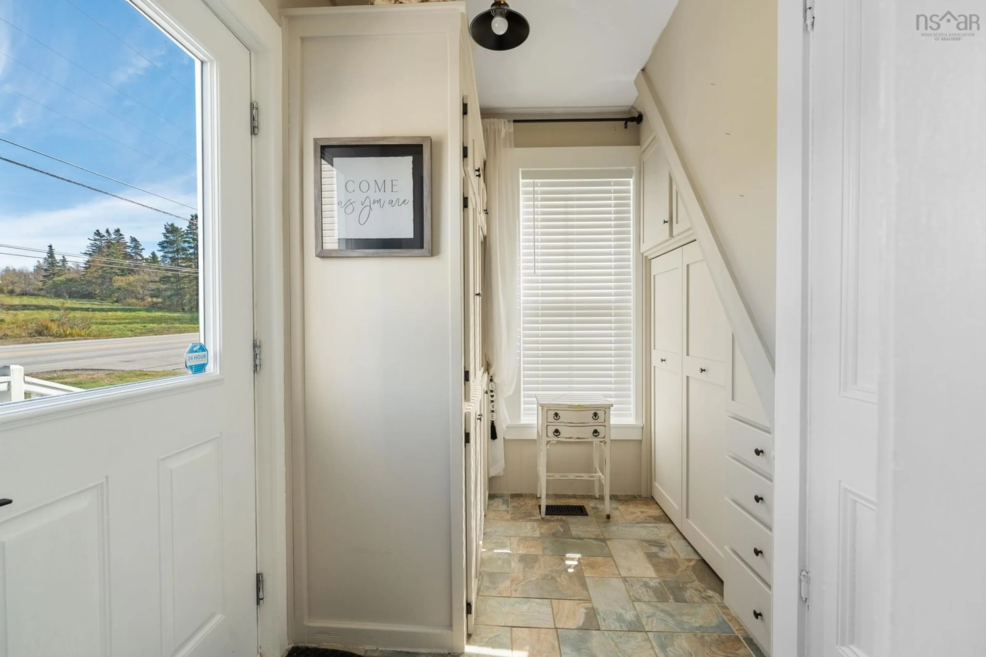 Indoor entryway for 8793 Highway 1, Meteghan River Nova Scotia B0W 2K0