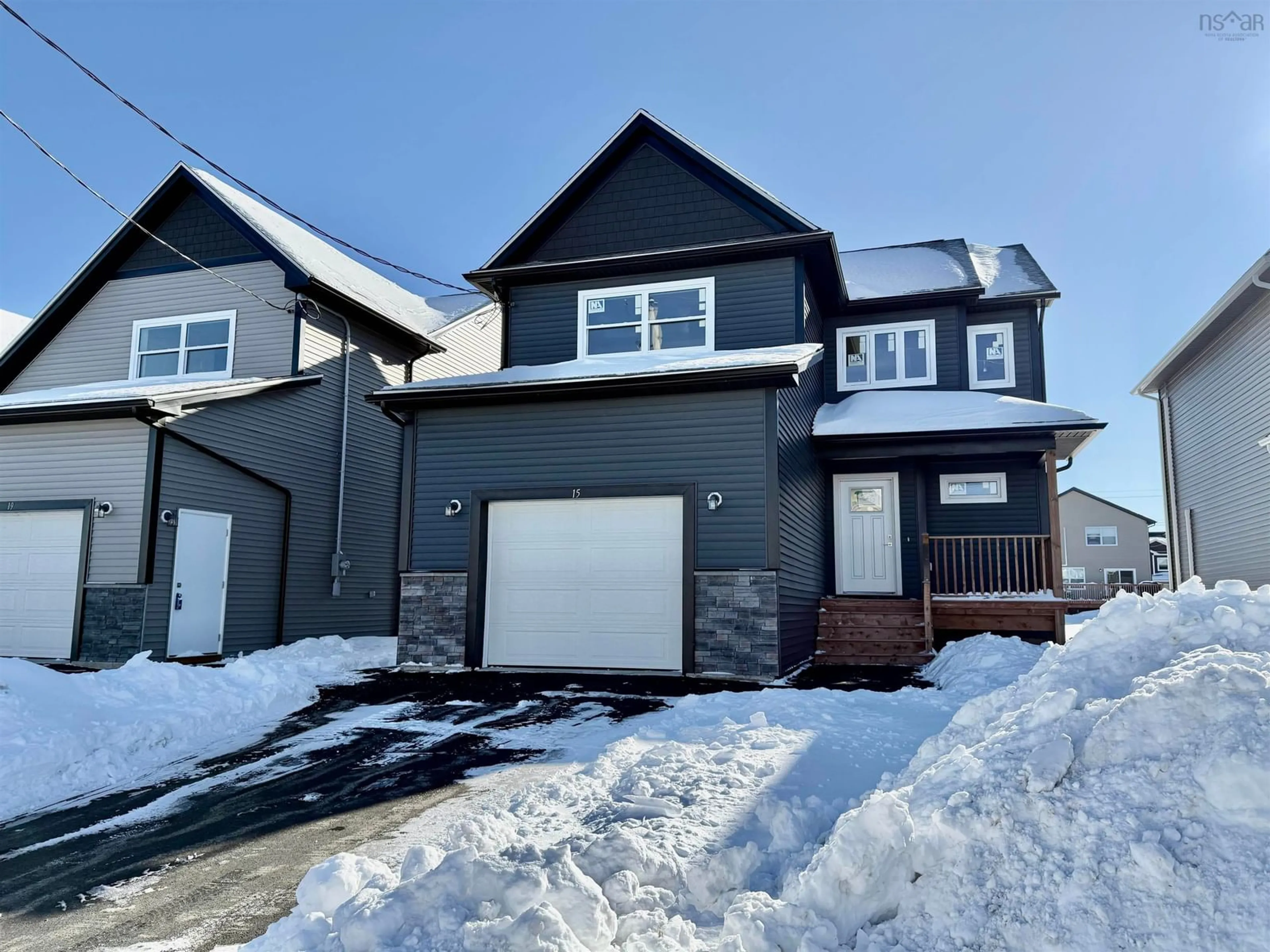 Home with vinyl exterior material, street for 15 Brick Lane, Halifax Nova Scotia B3P 0G4