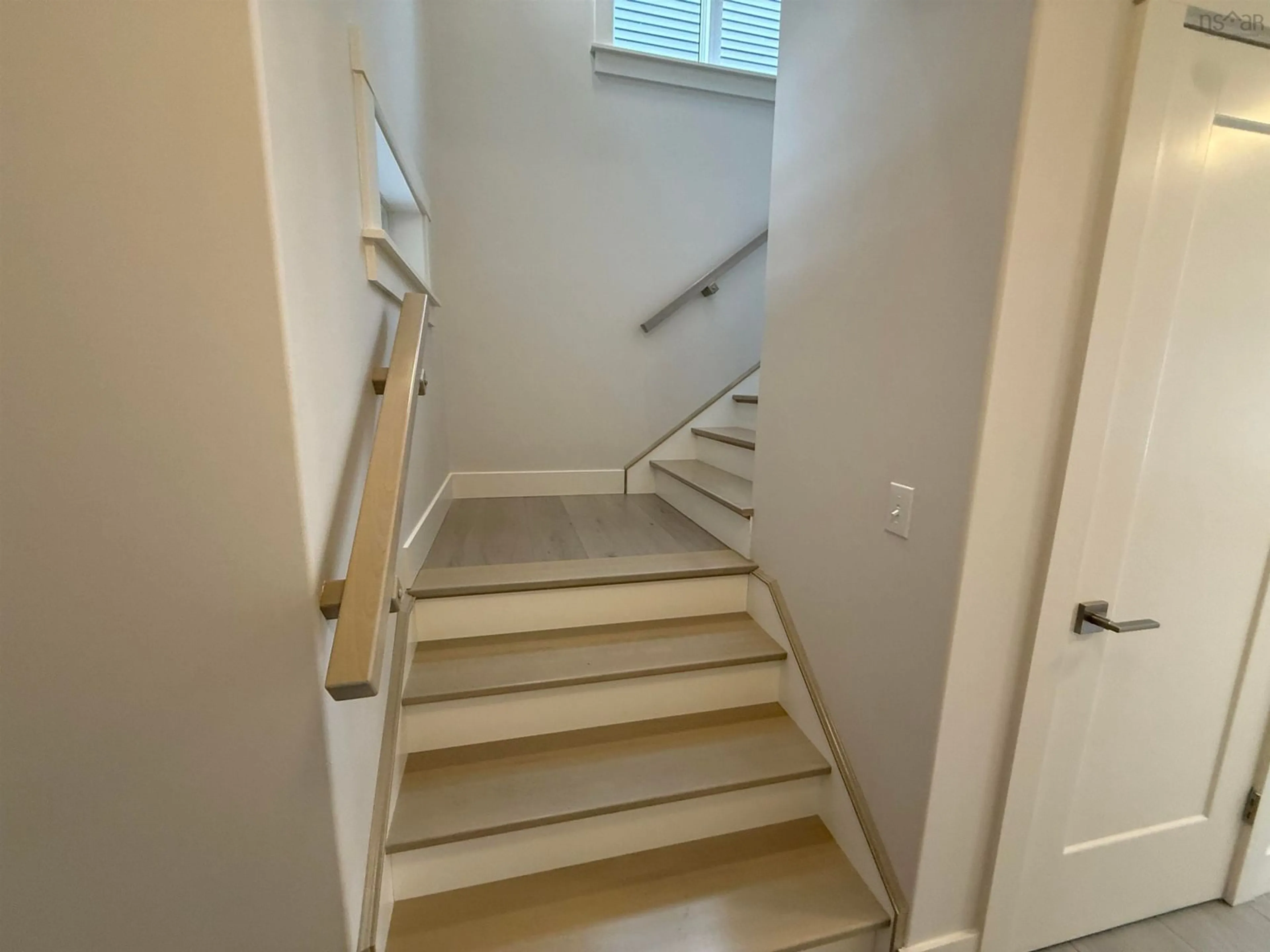 Stairs for 19 Brick Lane, Halifax Nova Scotia B3P 0G4