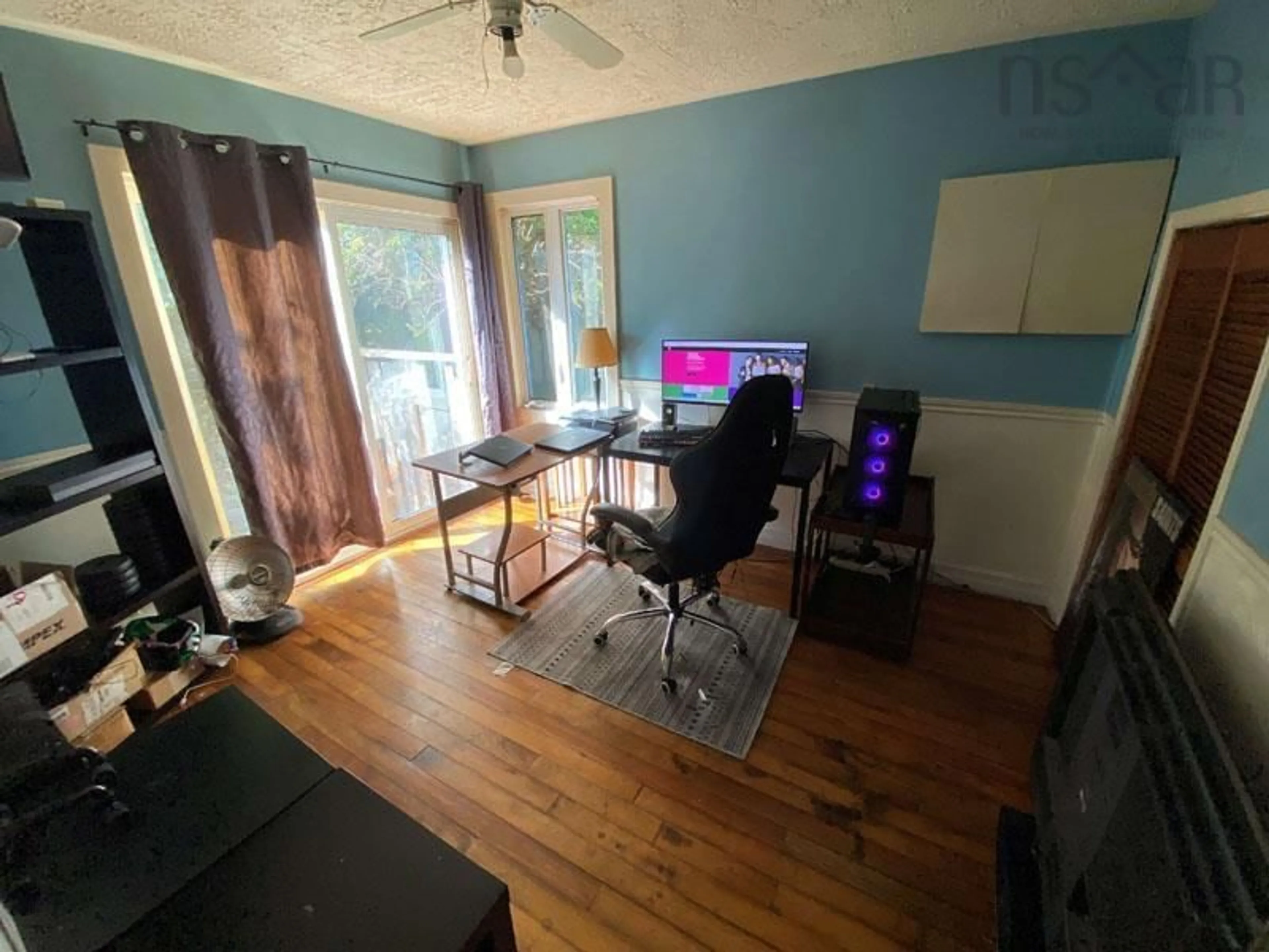 A pic of a room for 5292 Glebe St, Halifax Nova Scotia B3K 2P8