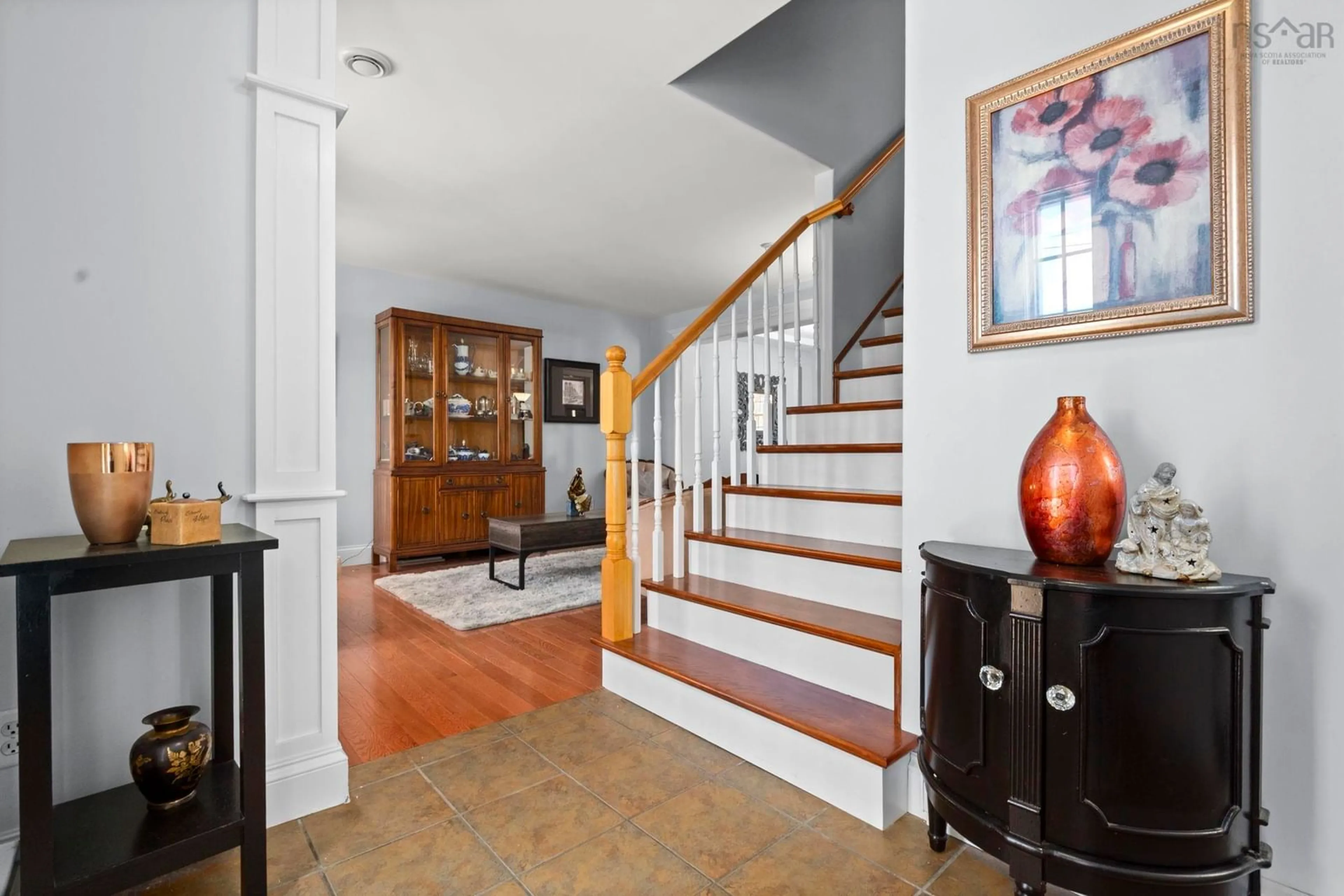 Indoor foyer for 25 Middle St, Dartmouth Nova Scotia B3A 4B7