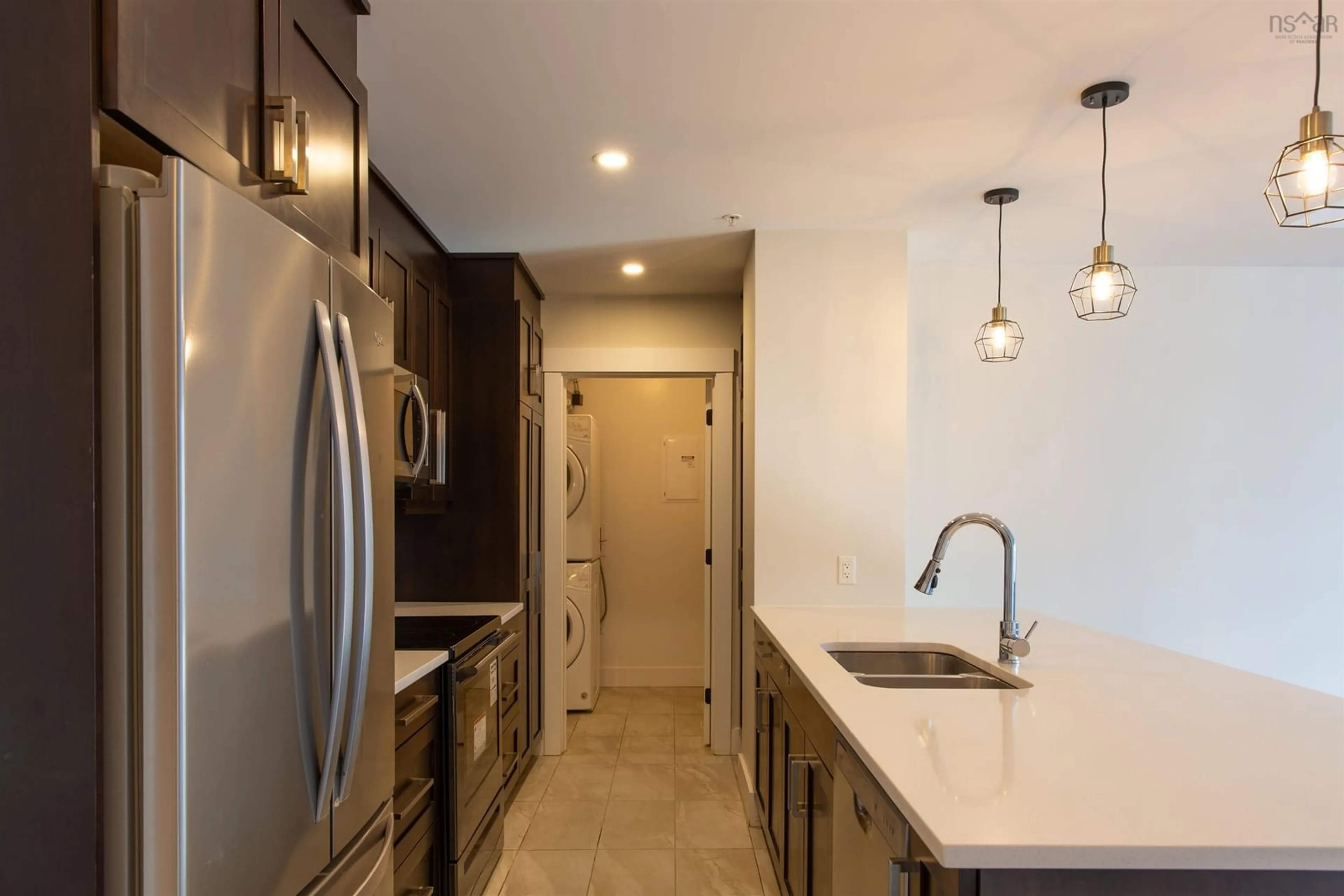 Unknown for 1990 Vernon St #302, Halifax Peninsula Nova Scotia B3H 0B8