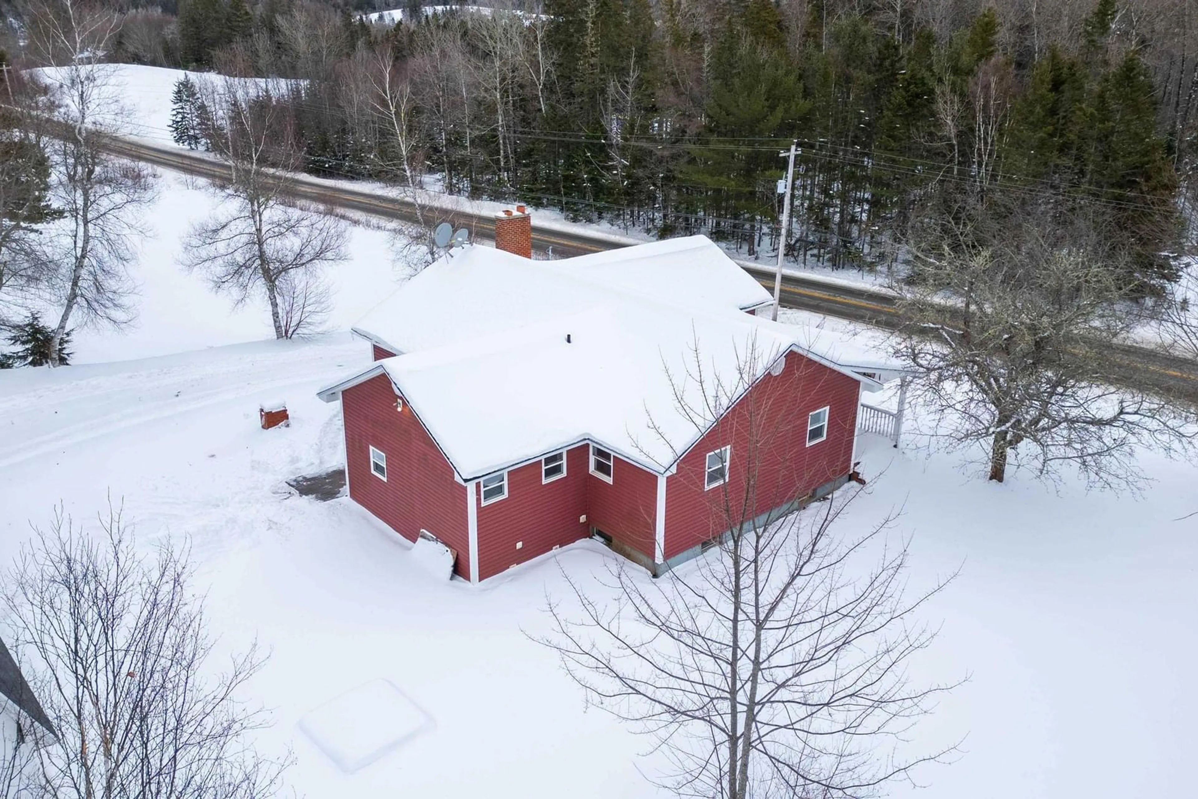 A pic from outside/outdoor area/front of a property/back of a property/a pic from drone, building for 8675 Highway 2, Southampton Nova Scotia B0M 1W0