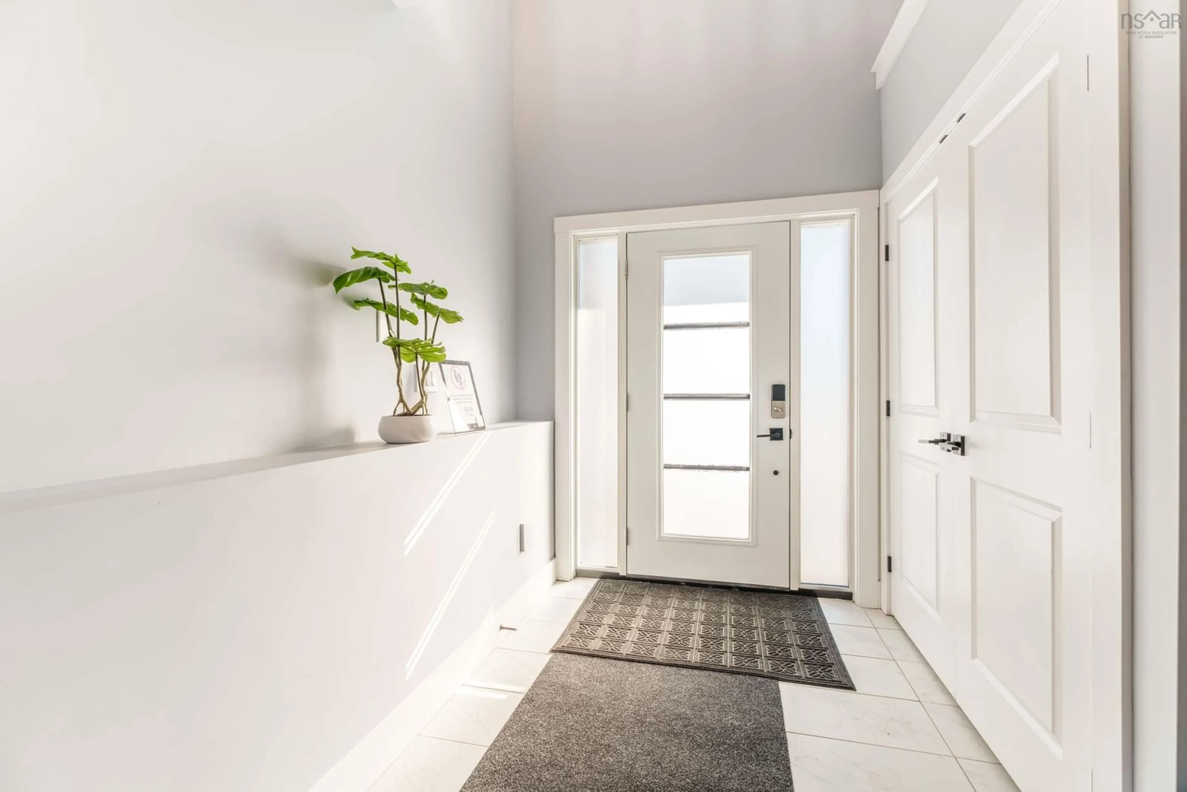 Indoor entryway for 41 Talus Ave, Bedford Nova Scotia B4B 1T9