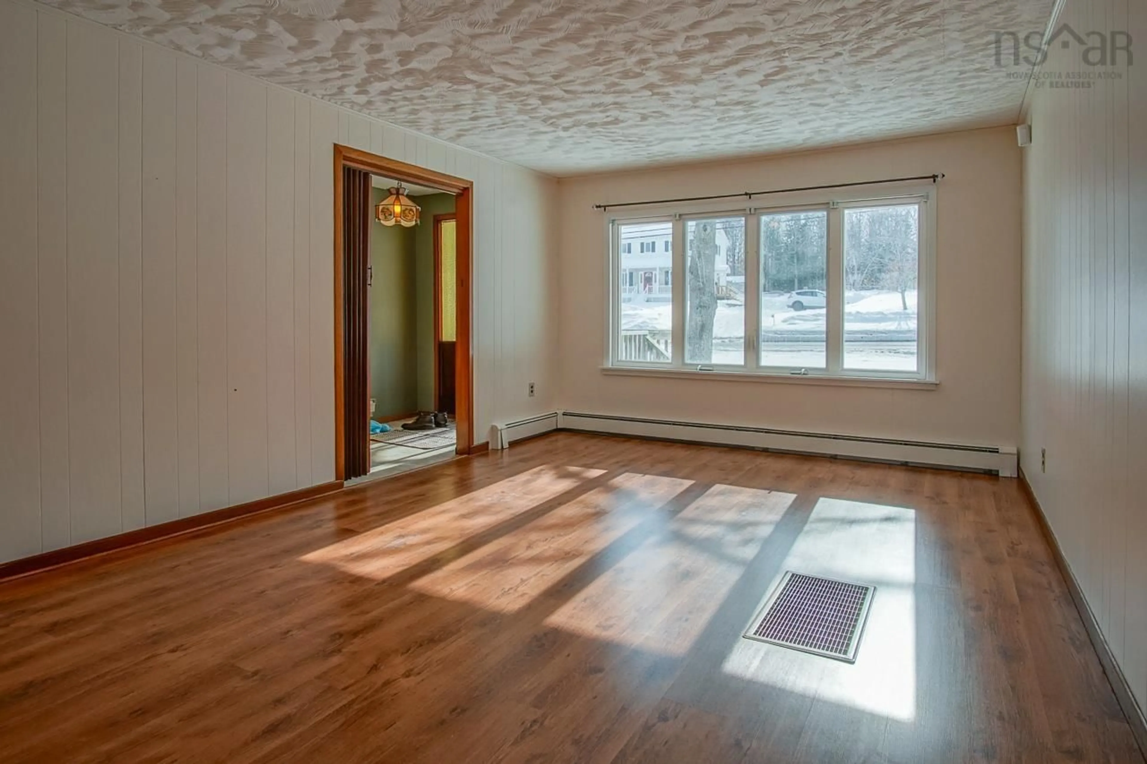 A pic of a room for 373 Park St, Kentville Nova Scotia B4N 1M5