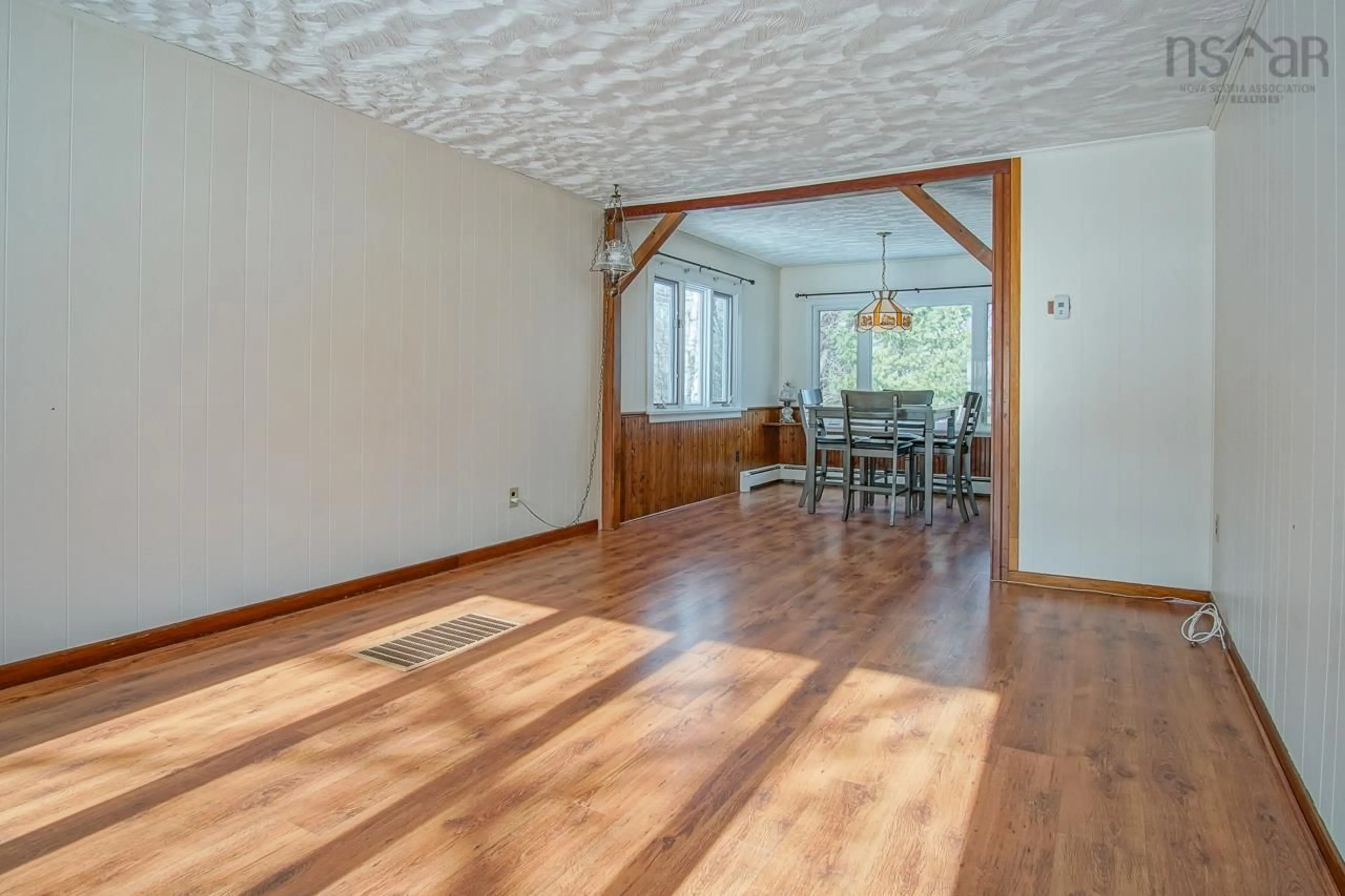 Unknown for 373 Park St, Kentville Nova Scotia B4N 1M5