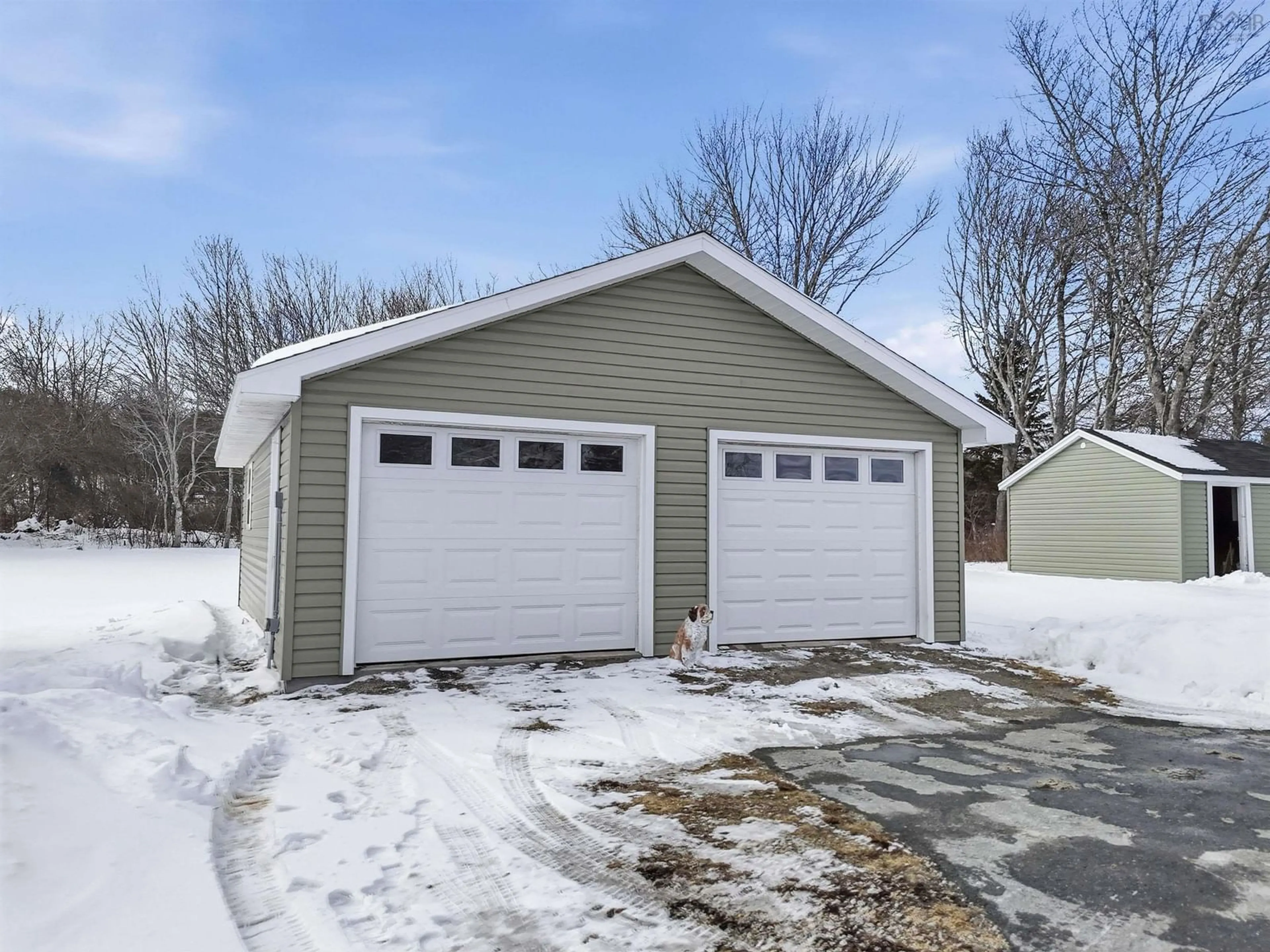 Indoor garage for 17 Freds Rd, Western Shore Nova Scotia B0J 3M0