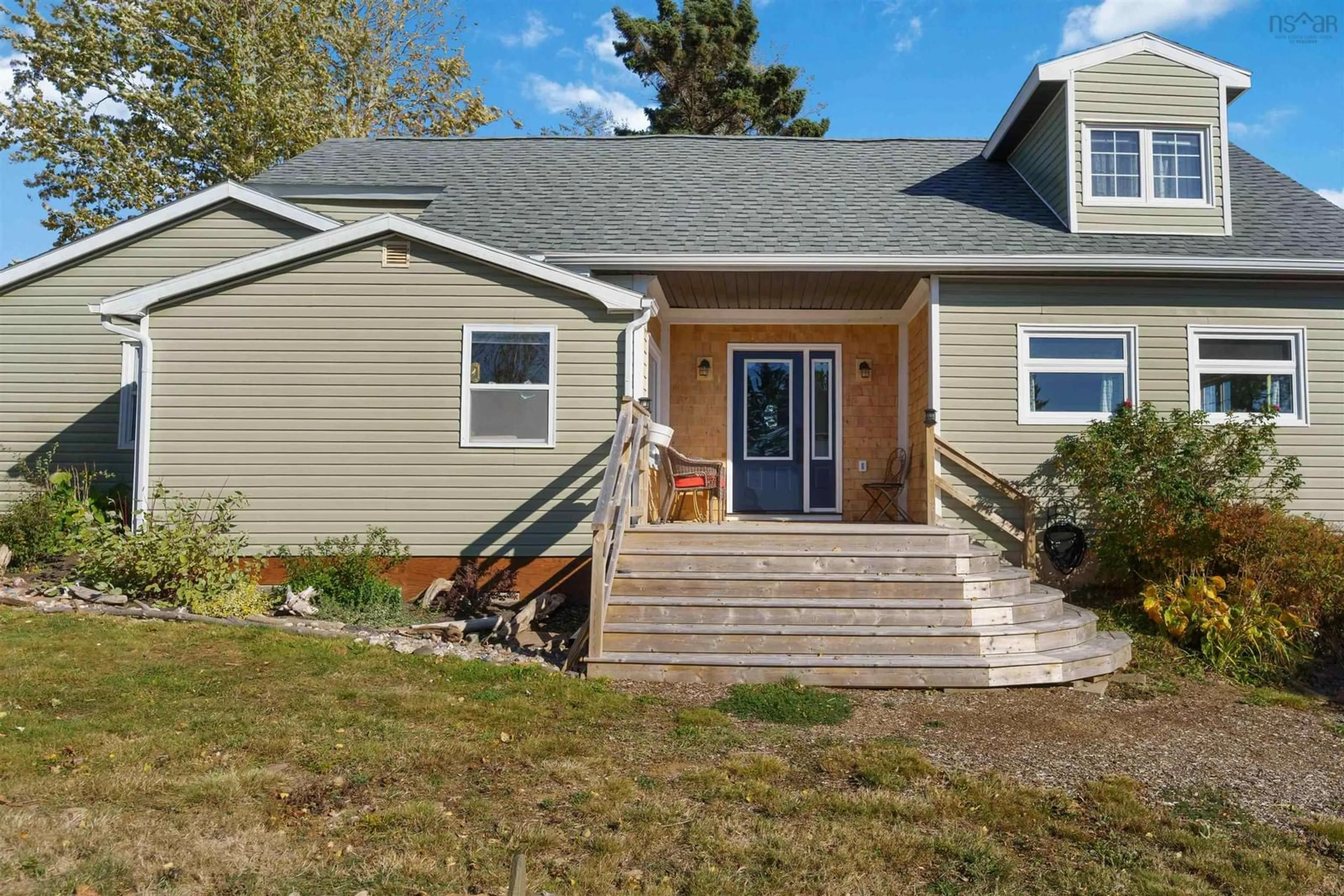 Home with vinyl exterior material, unknown for 1451 Cape Split Rd, Scots Bay Nova Scotia B0P 1H0