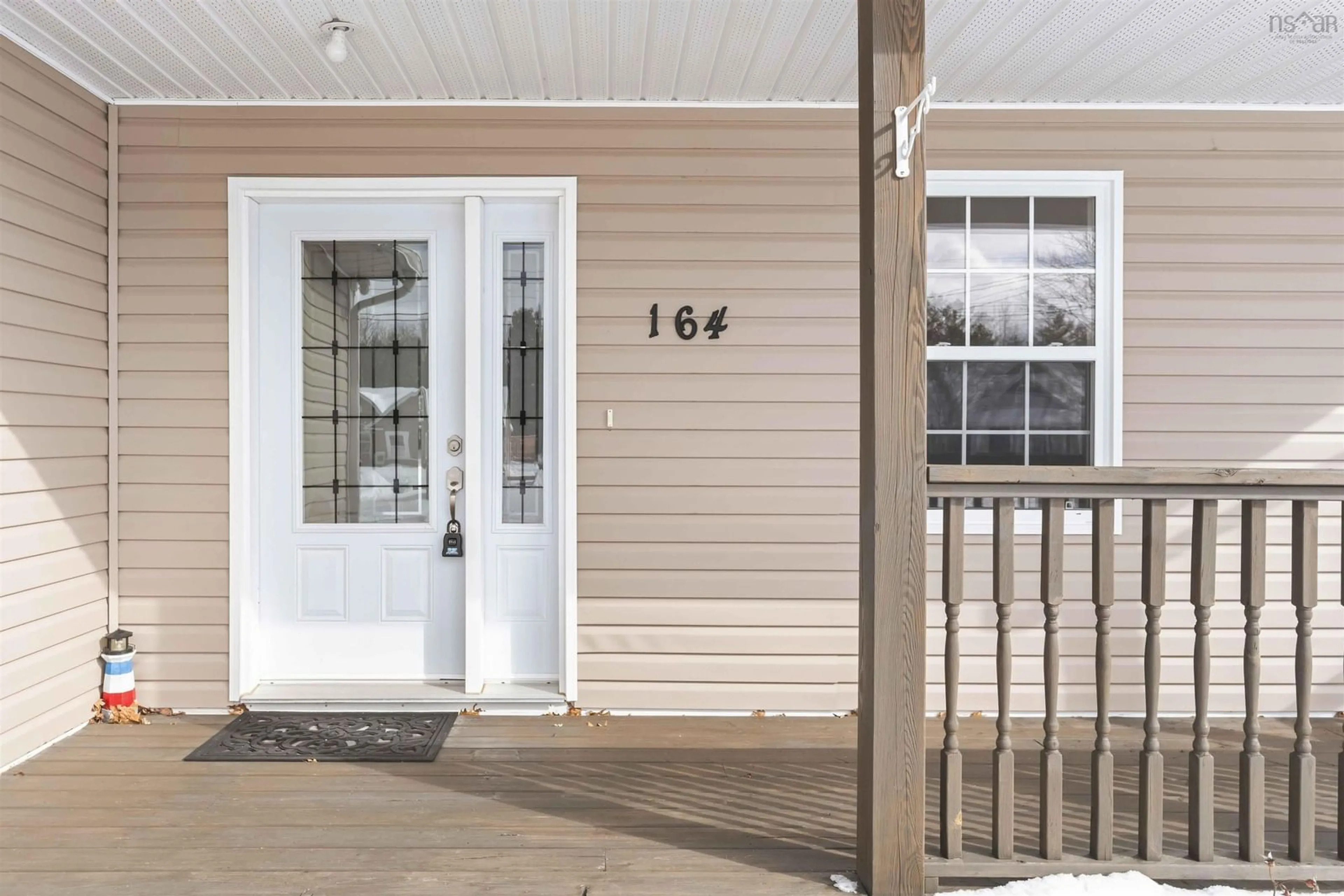Indoor entryway for 164 Belle Dr, Meadowvale Nova Scotia B0P 1R0