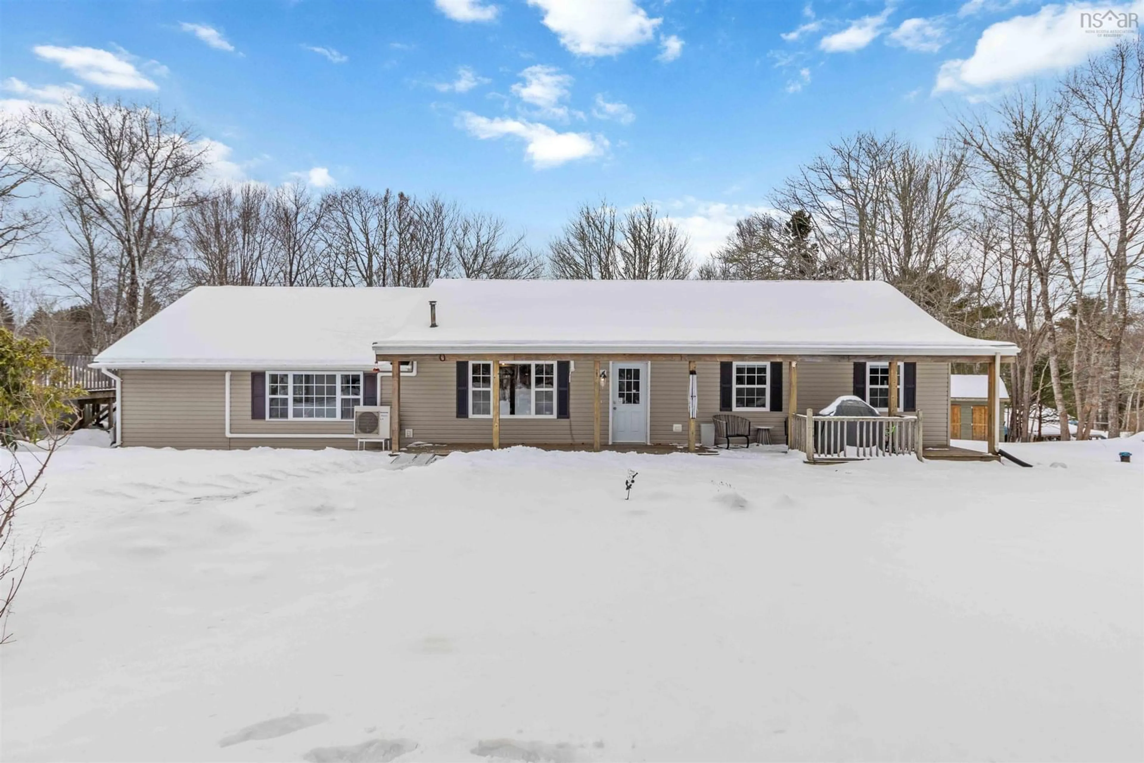 A pic from outside/outdoor area/front of a property/back of a property/a pic from drone, unknown for 36 Kelly Dr, Fox Point Nova Scotia B0J 1T0