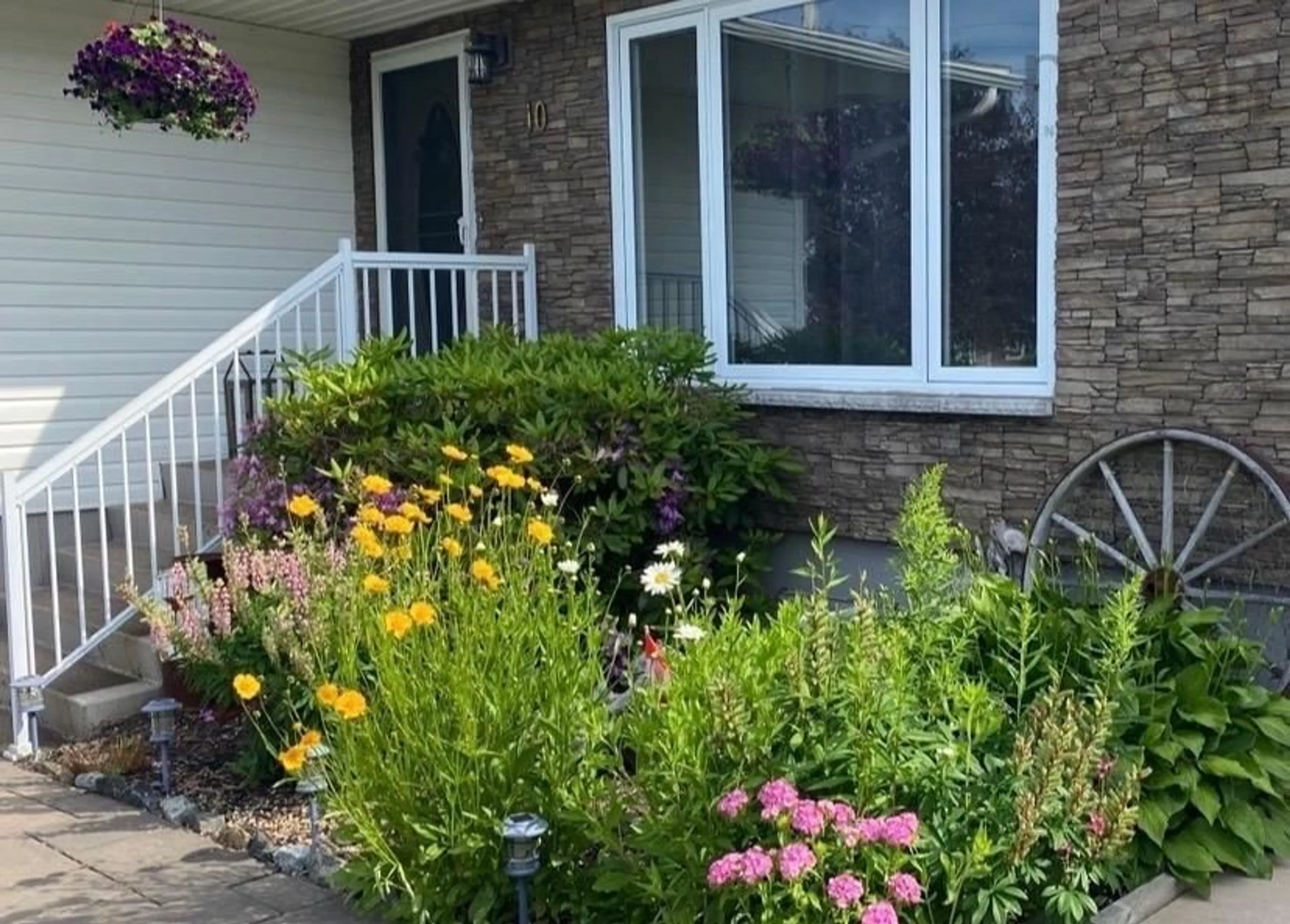 Patio, street for 10 Don-Gordon St, Glace Bay Nova Scotia B1A 6A2