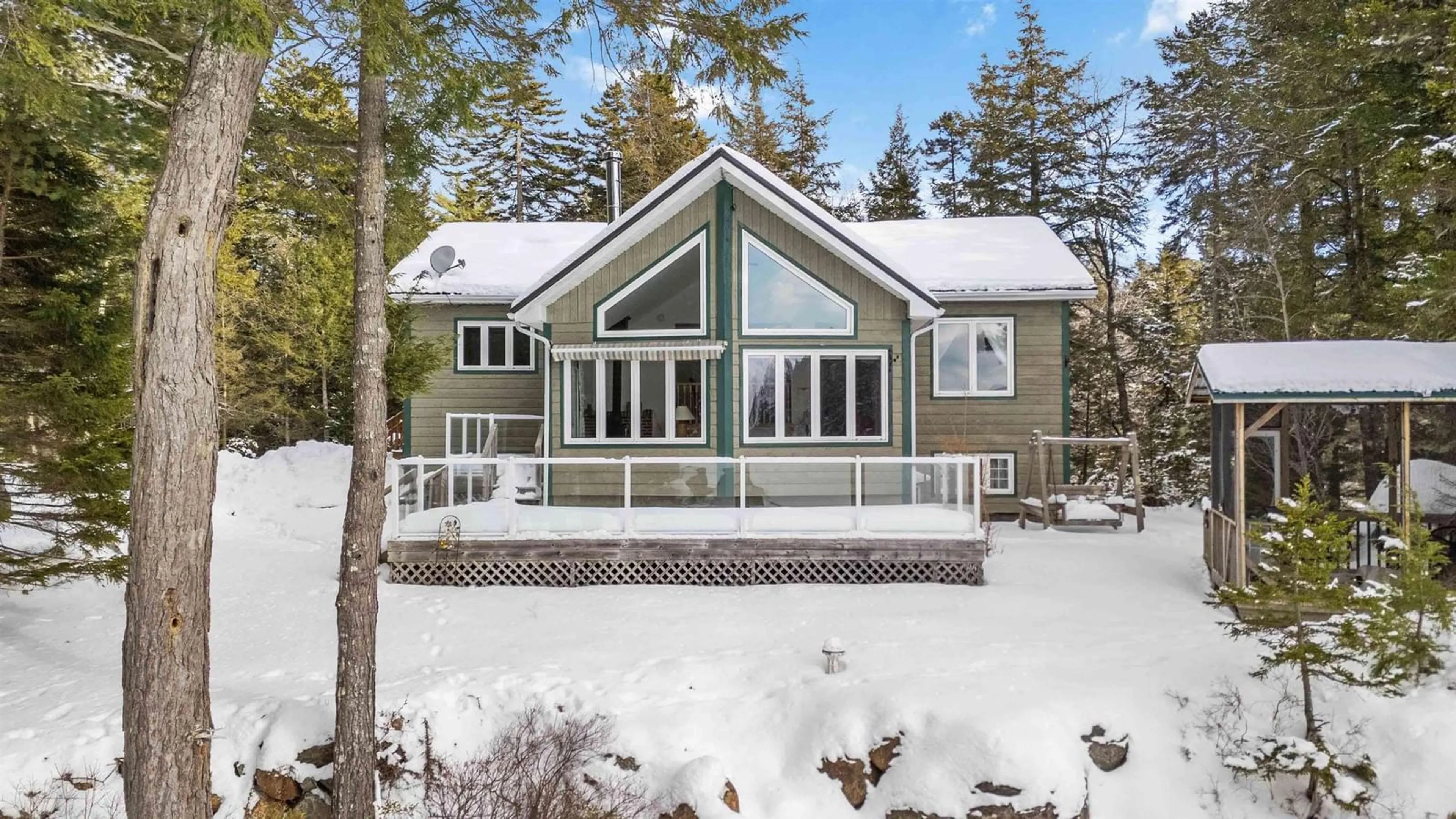 Home with vinyl exterior material, unknown for 123 Deer Point Rd, Labelle Nova Scotia B0T 1E0