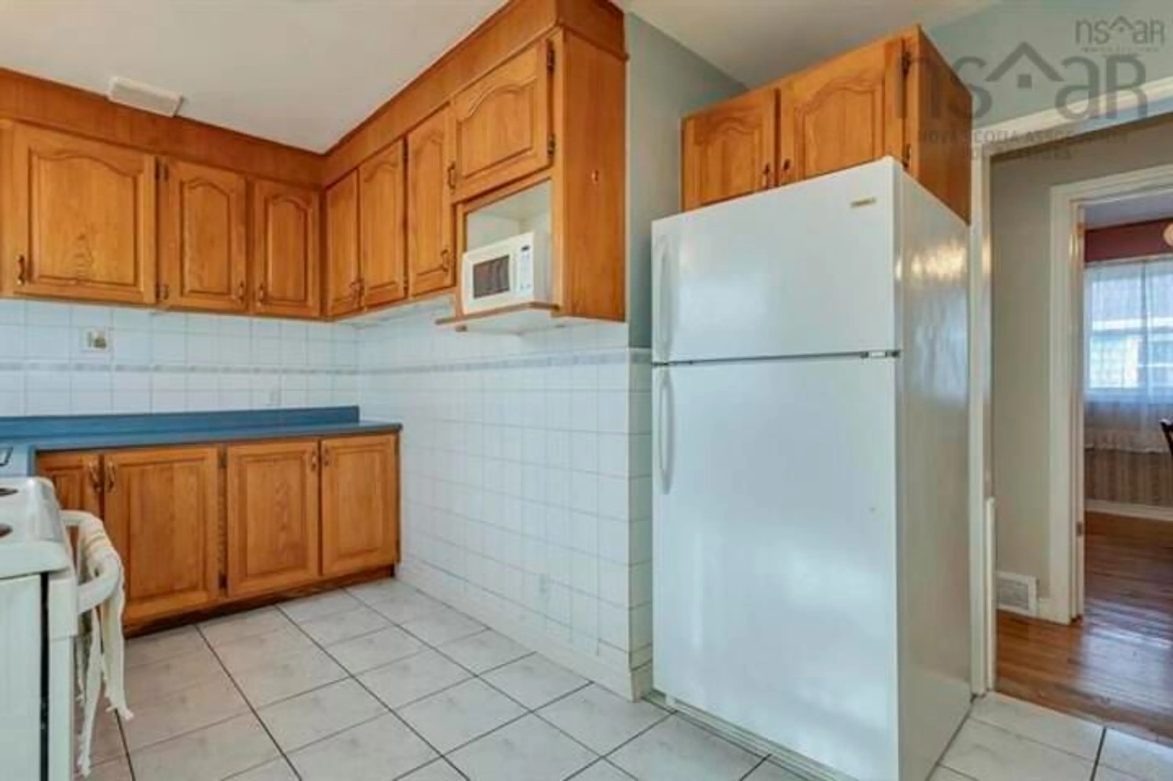Standard kitchen, ceramic/tile floor for 60 Thornhill Dr, Spryfield Nova Scotia B3R 2B4