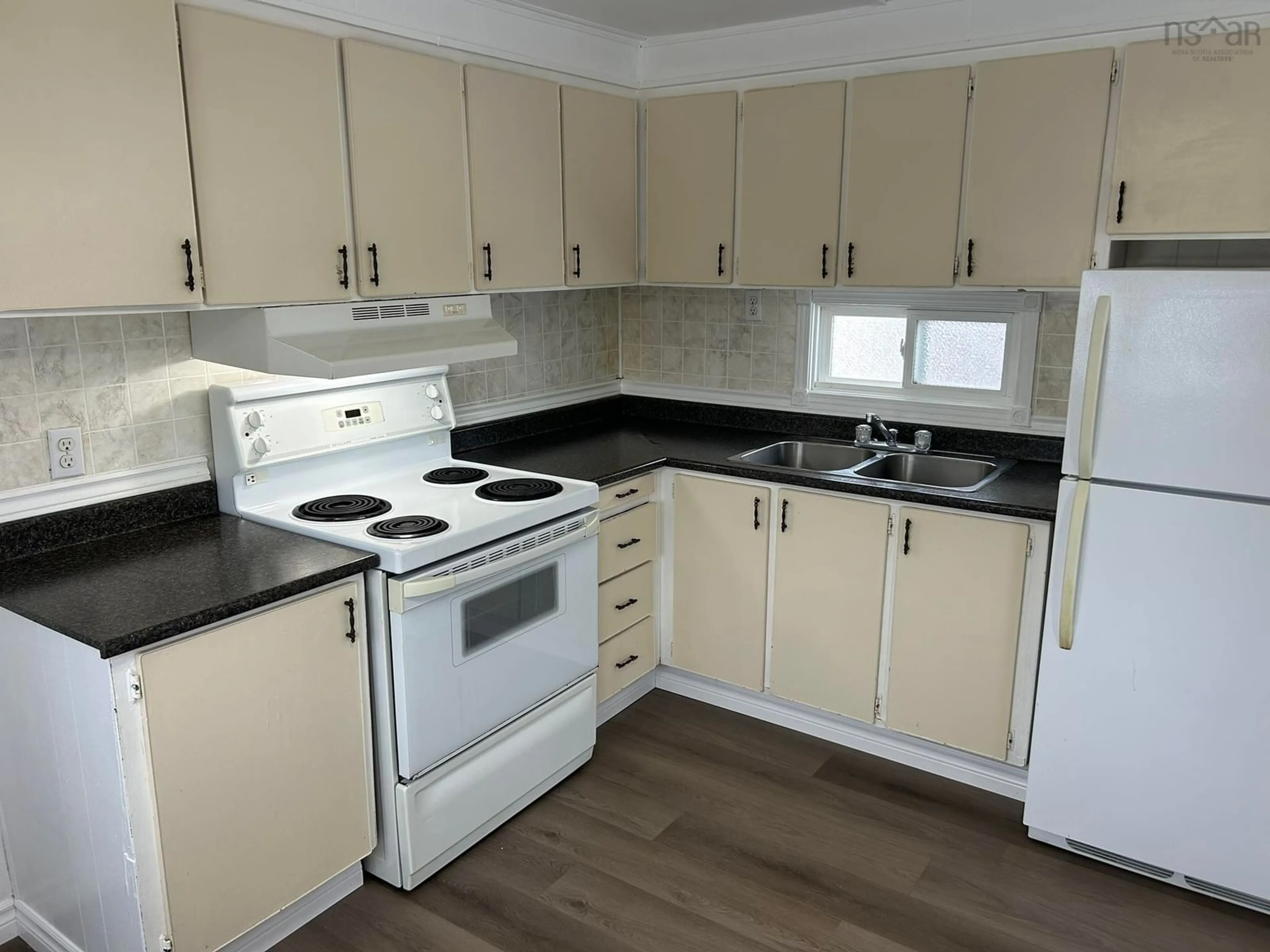 Standard kitchen, wood/laminate floor for 29 Twin River Trailer Crt, Stellarton Nova Scotia B0K 1S0